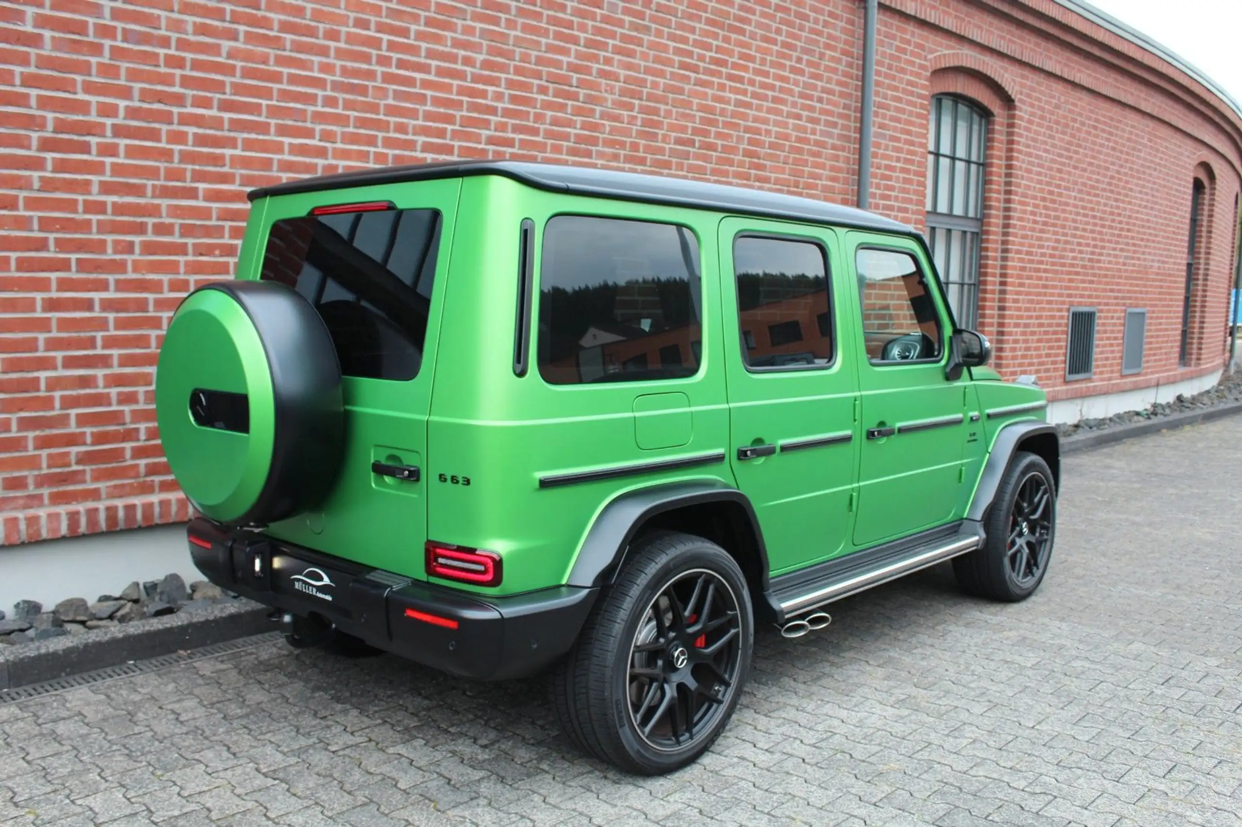 Mercedes-Benz - G 63 AMG