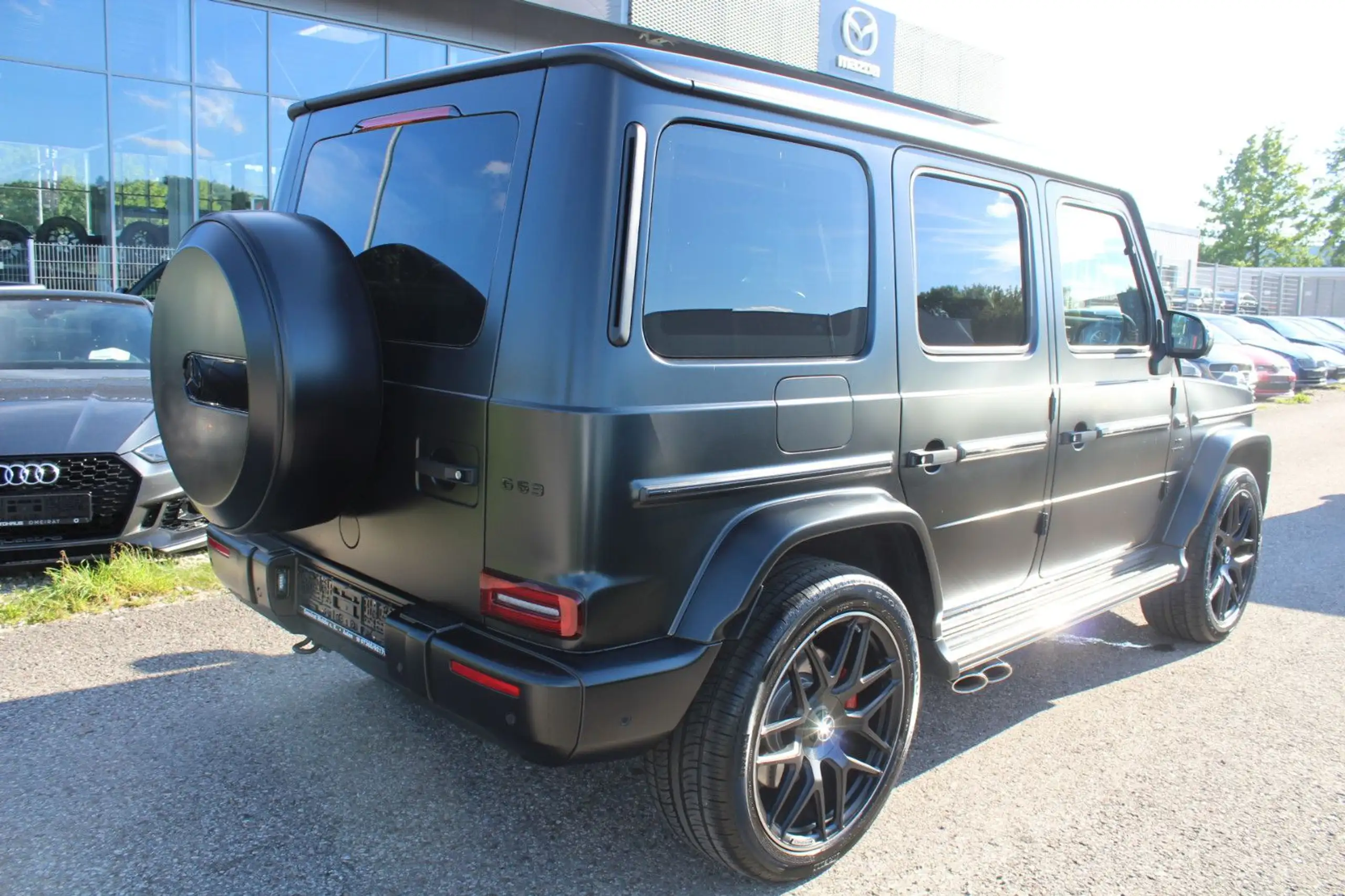 Mercedes-Benz - G 63 AMG