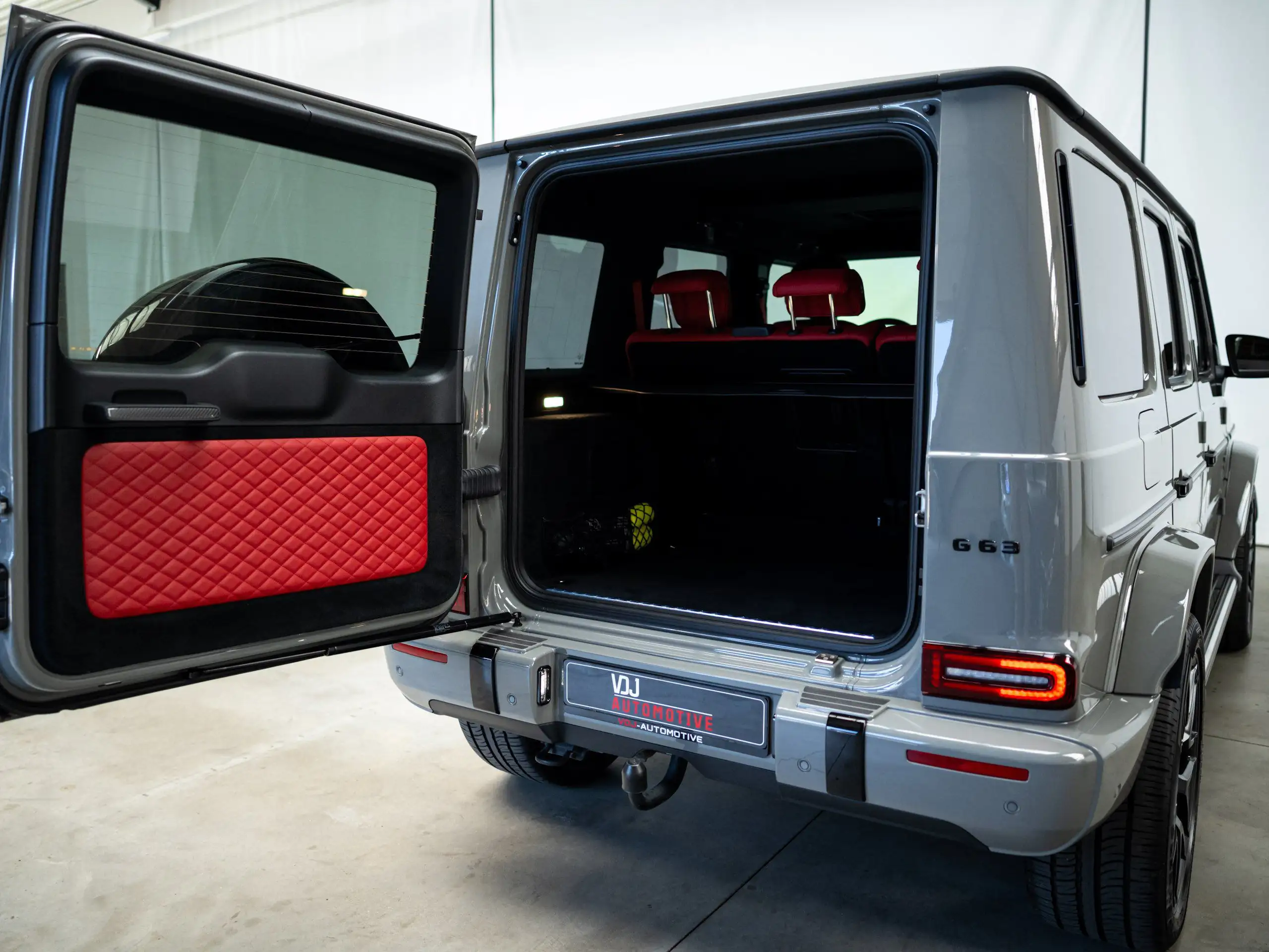 Mercedes-Benz - G 63 AMG