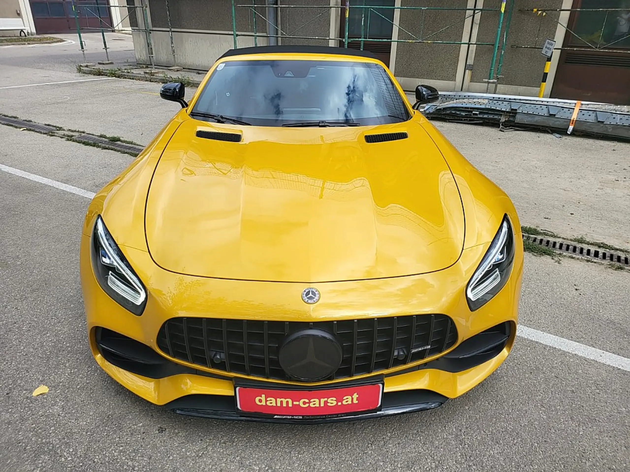 Mercedes-Benz - AMG GT