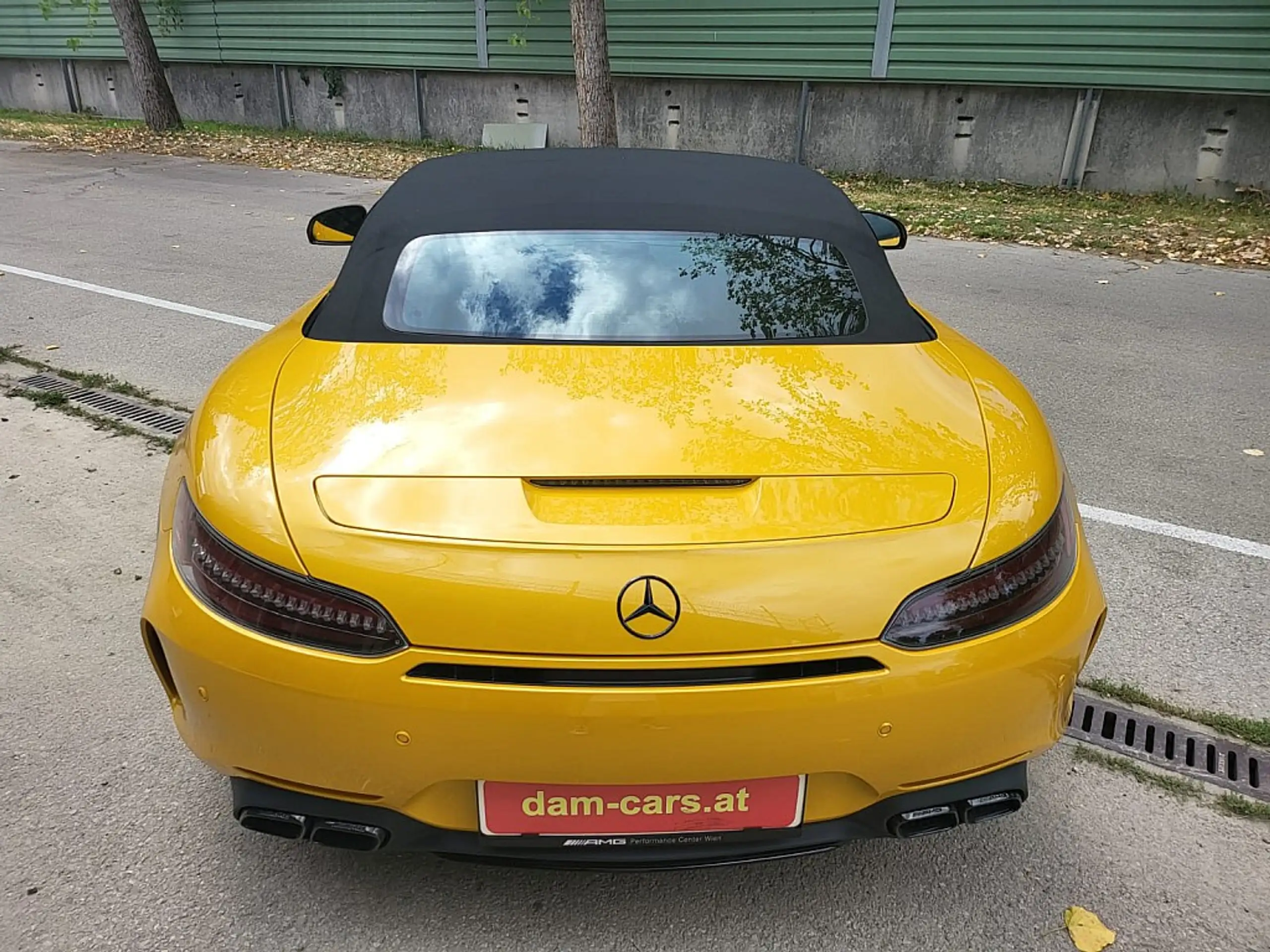 Mercedes-Benz - AMG GT