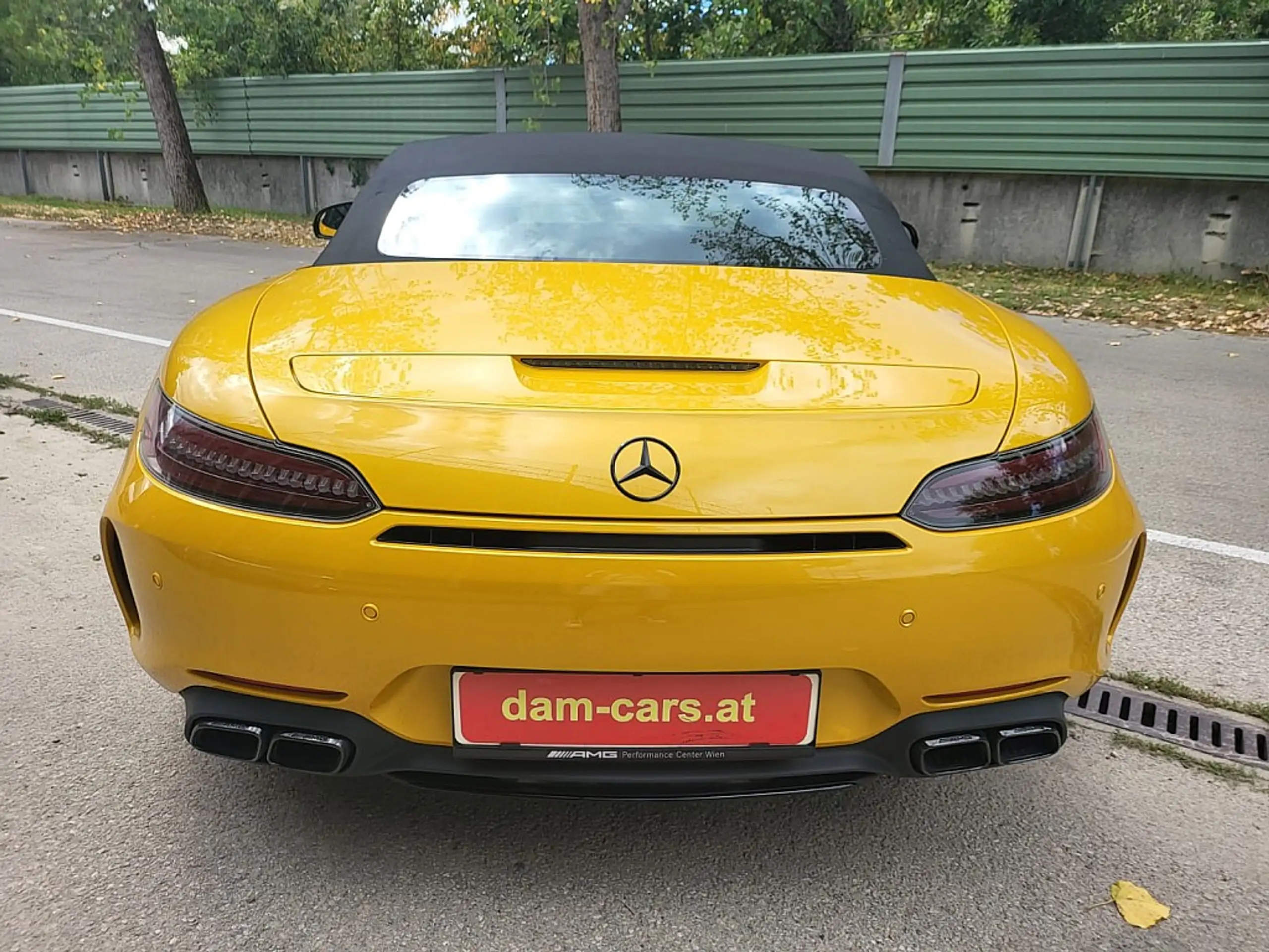 Mercedes-Benz - AMG GT