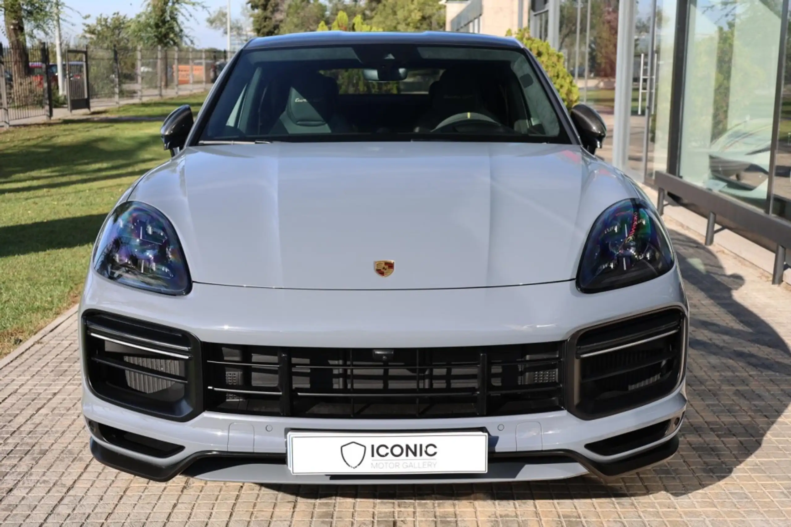 Porsche - Cayenne