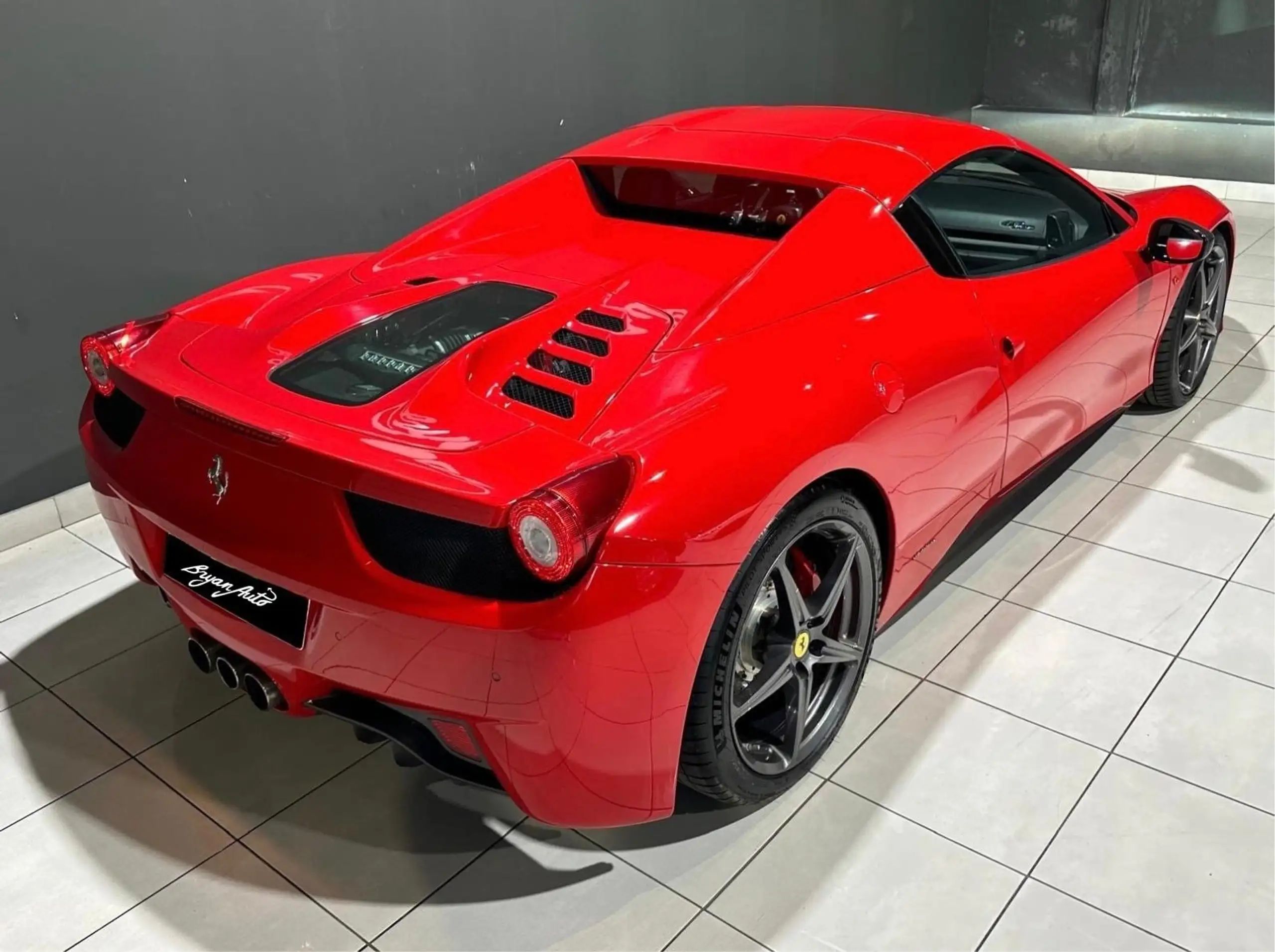 Ferrari - 458