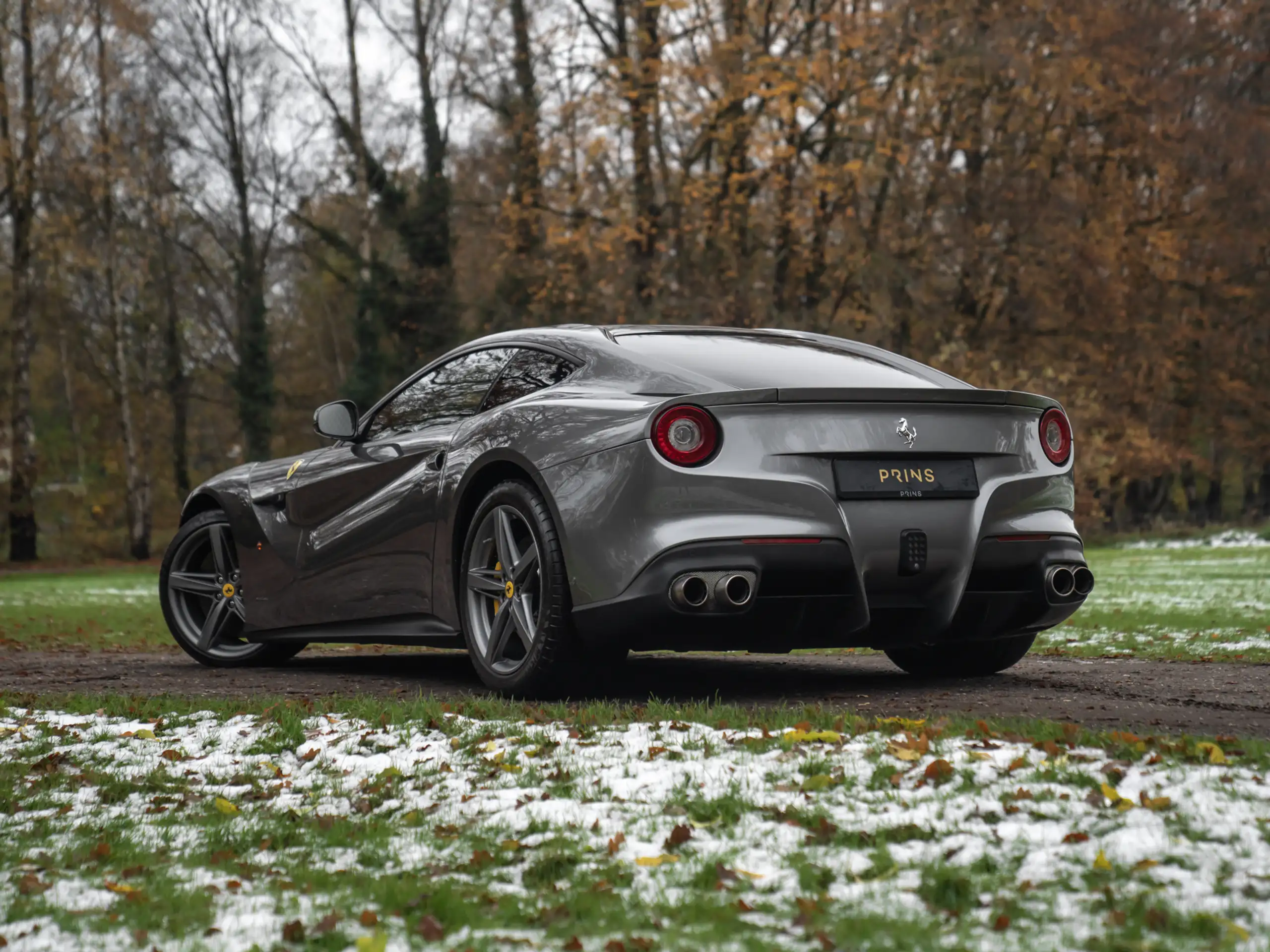 Ferrari - F12