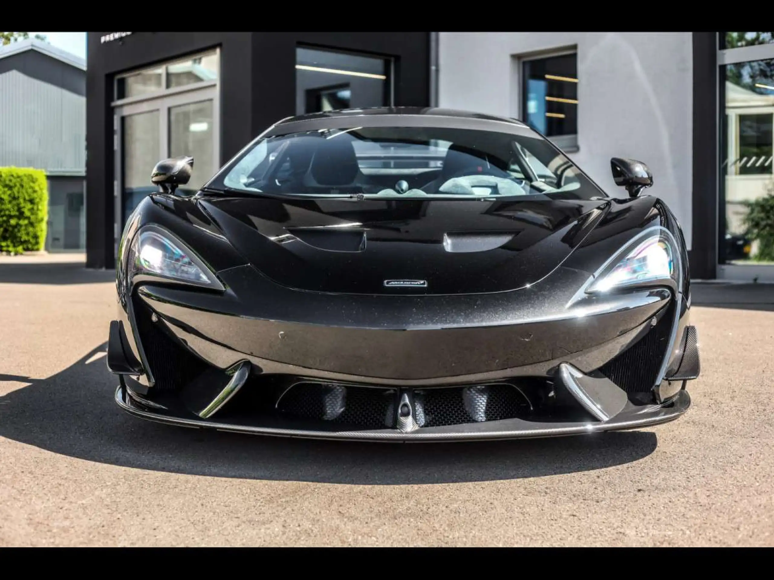 McLaren - 620R