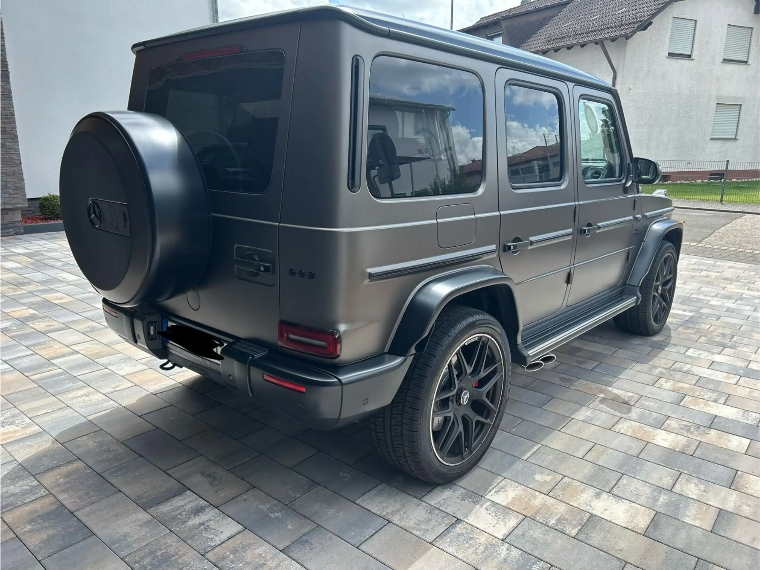 Mercedes-Benz - G 63 AMG