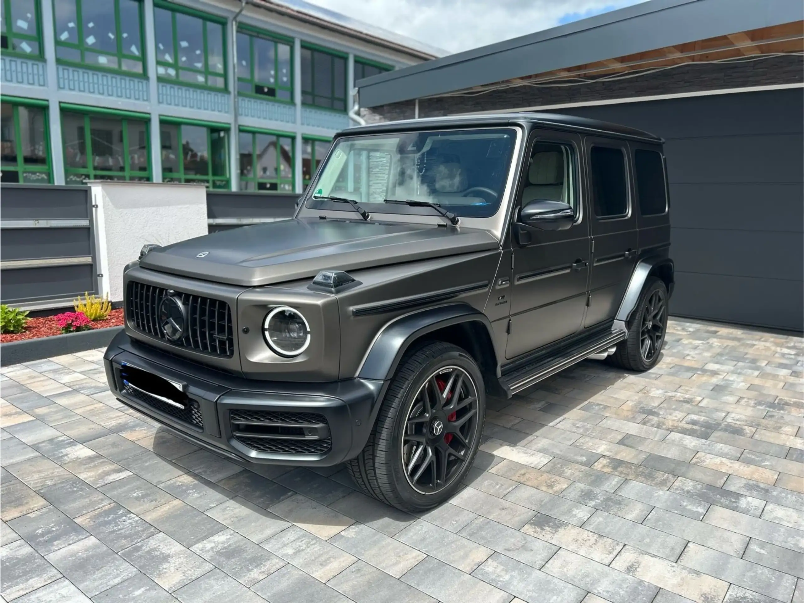 Mercedes-Benz - G 63 AMG