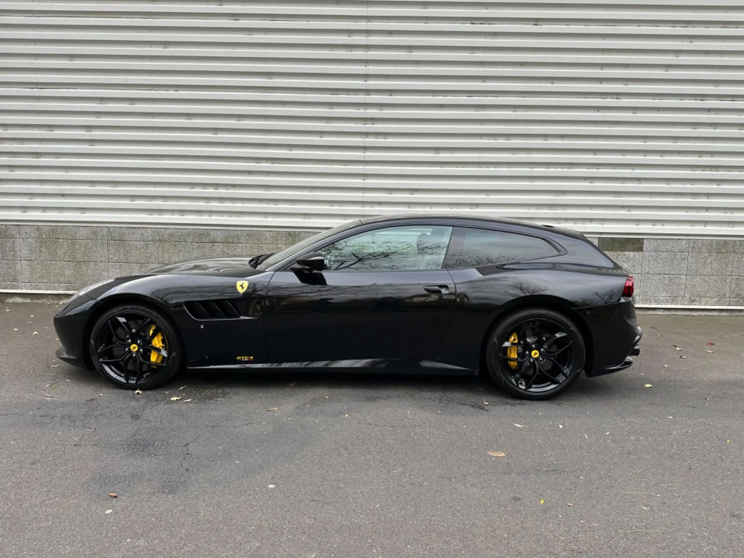 Ferrari - GTC4 Lusso