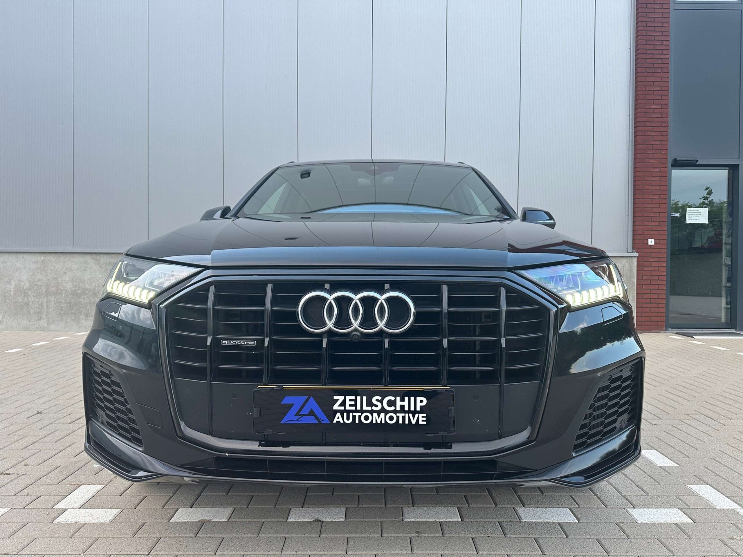 Audi - Q7