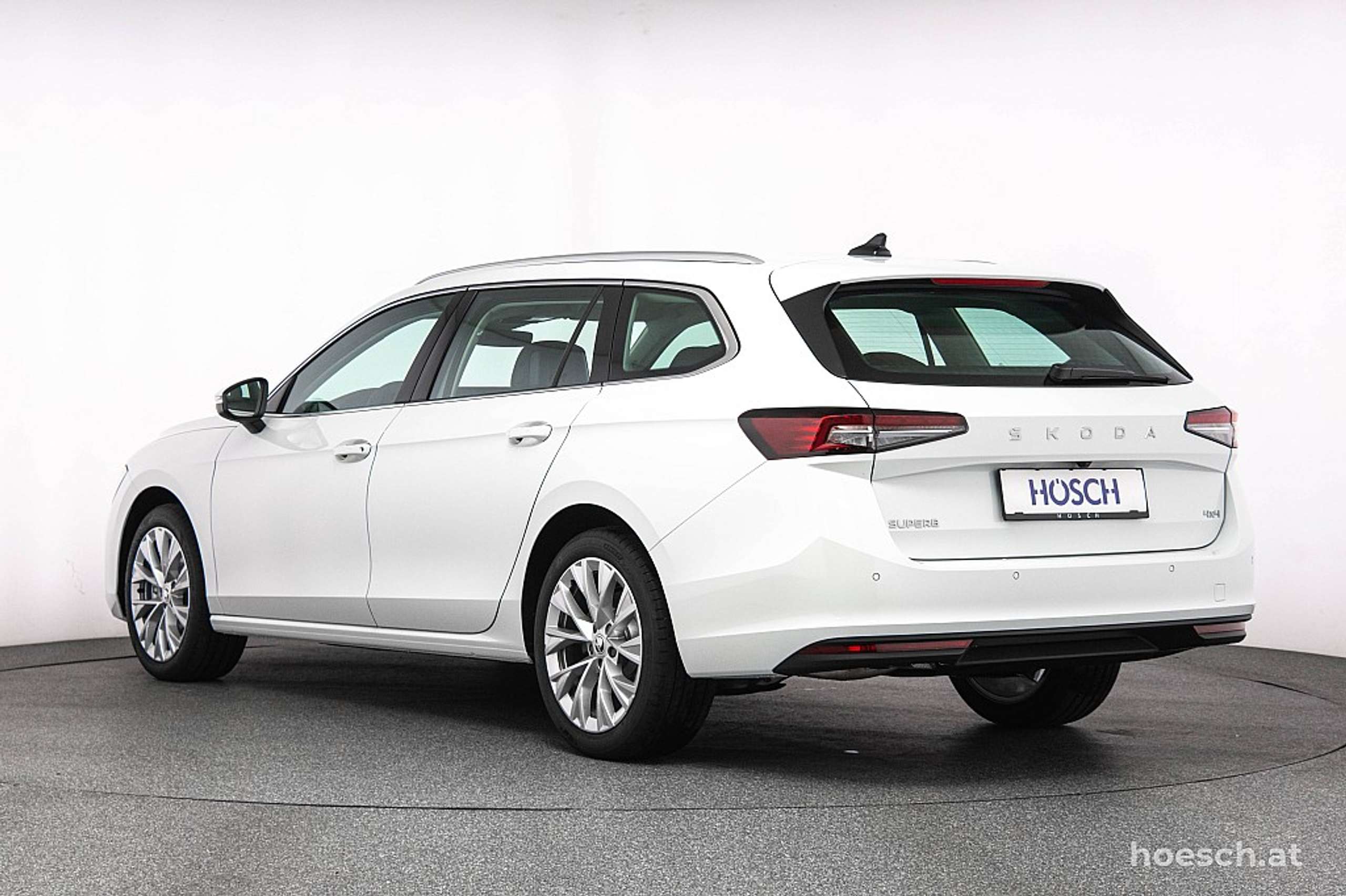 Skoda - Superb