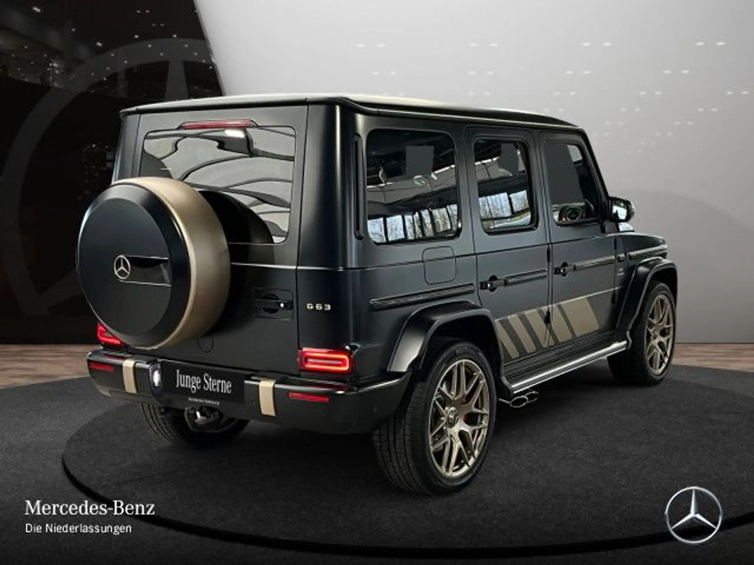 Mercedes-Benz - G 63 AMG