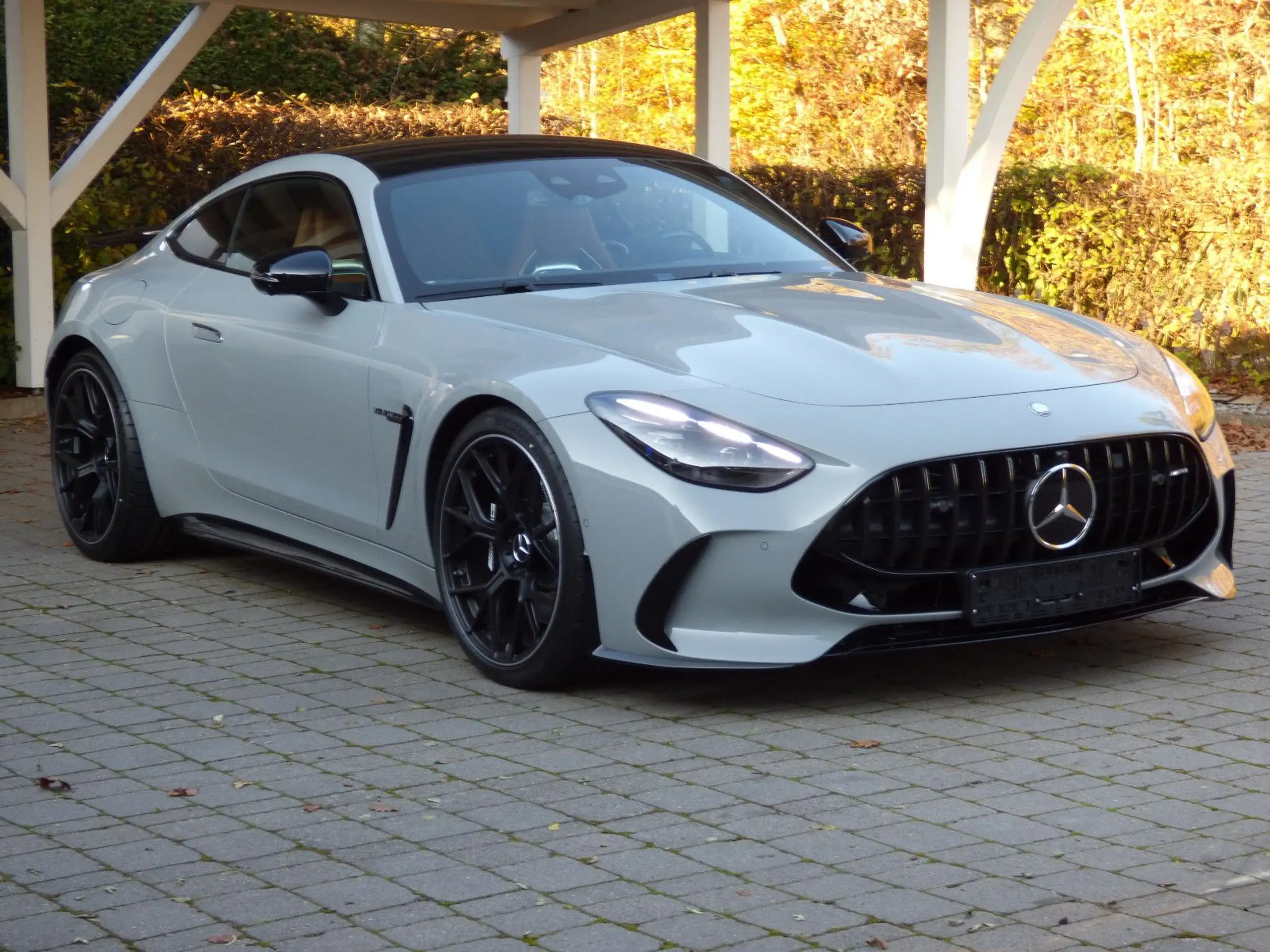 Mercedes-Benz - AMG GT