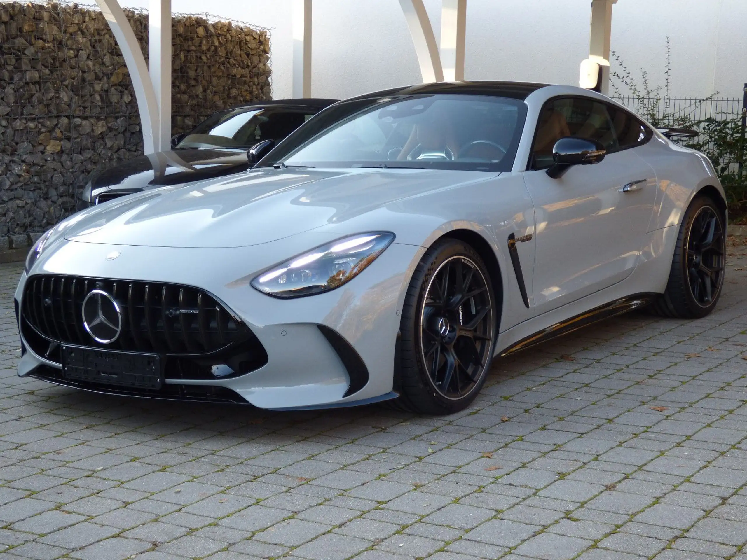 Mercedes-Benz - AMG GT