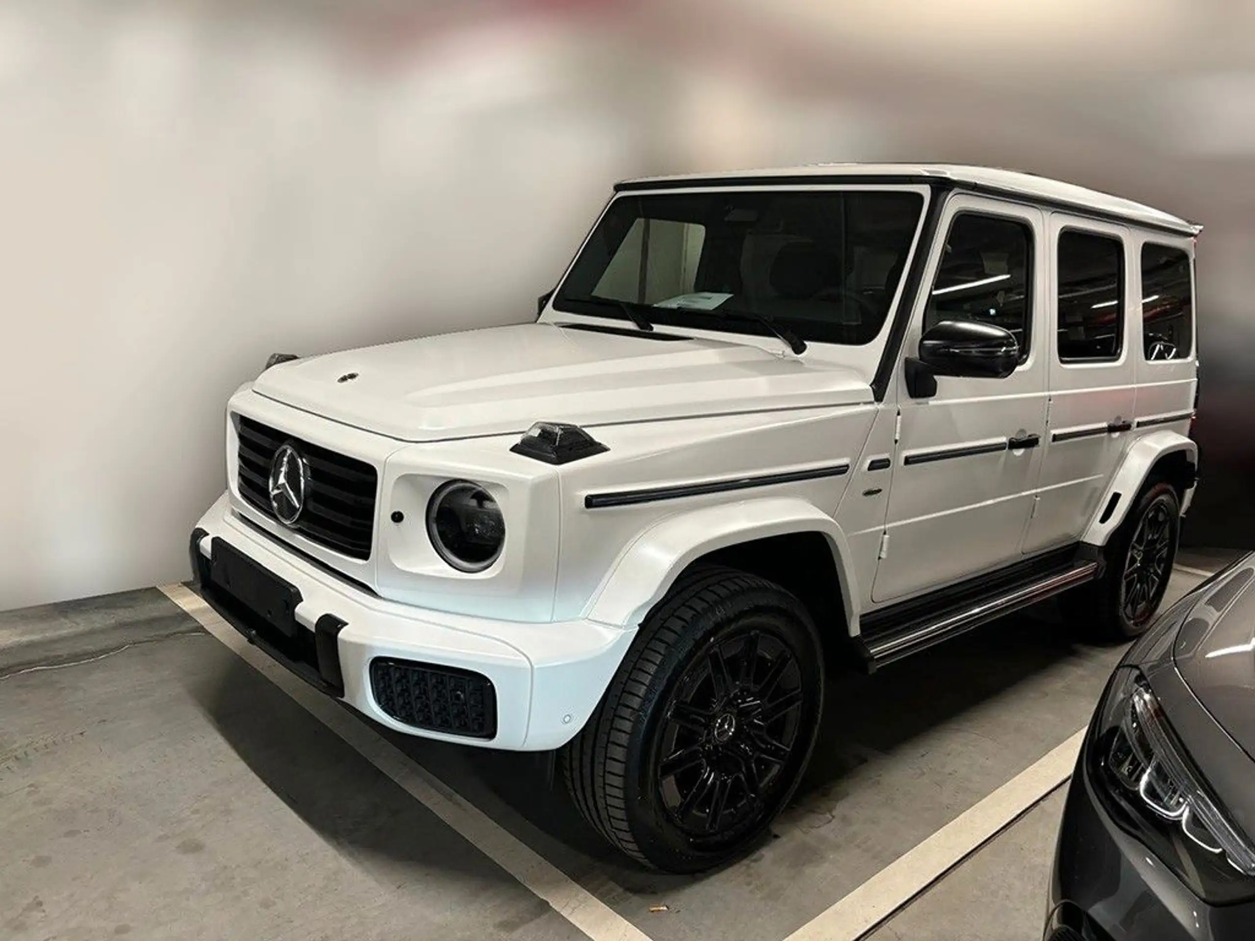 Mercedes-Benz - G 580