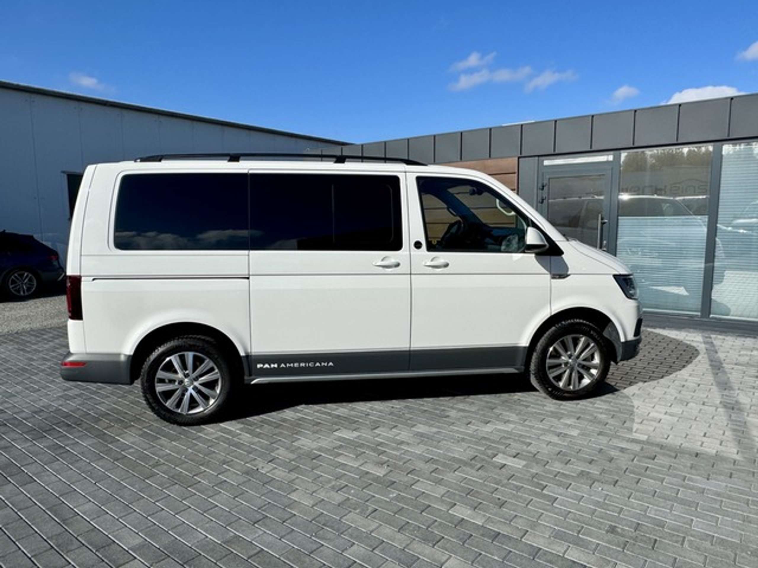 Volkswagen - T6 Multivan