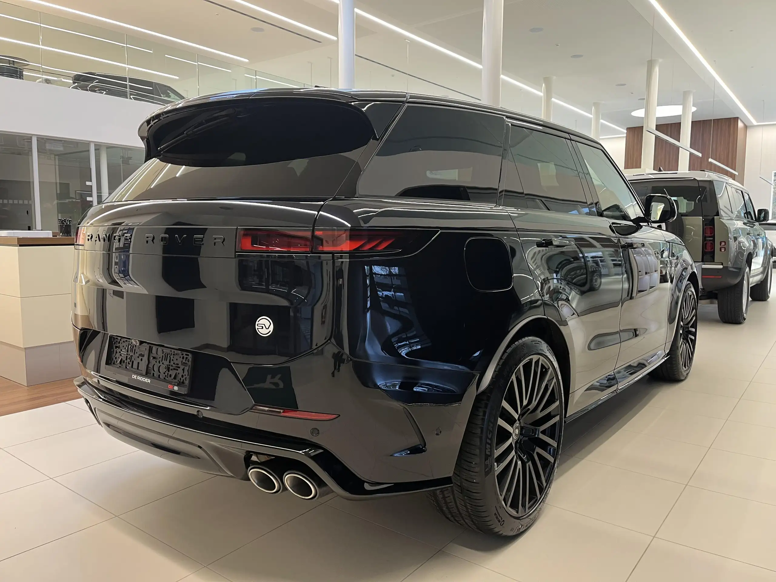 Land Rover - Range Rover Sport