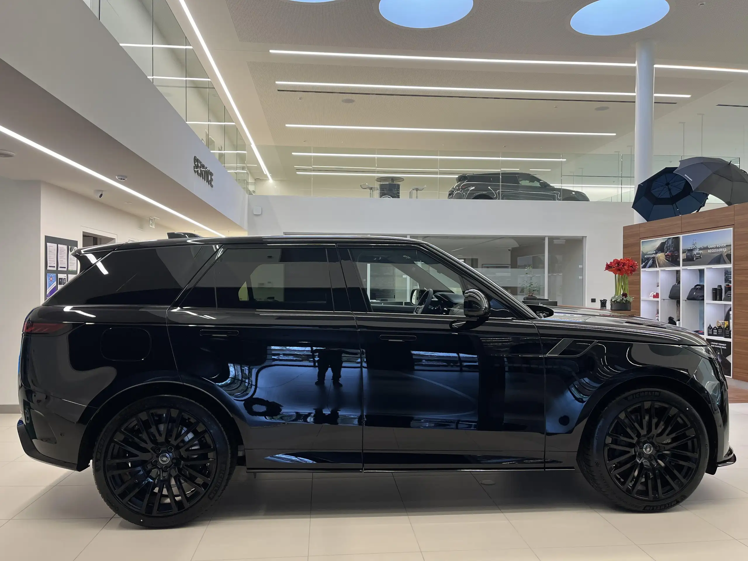 Land Rover - Range Rover Sport