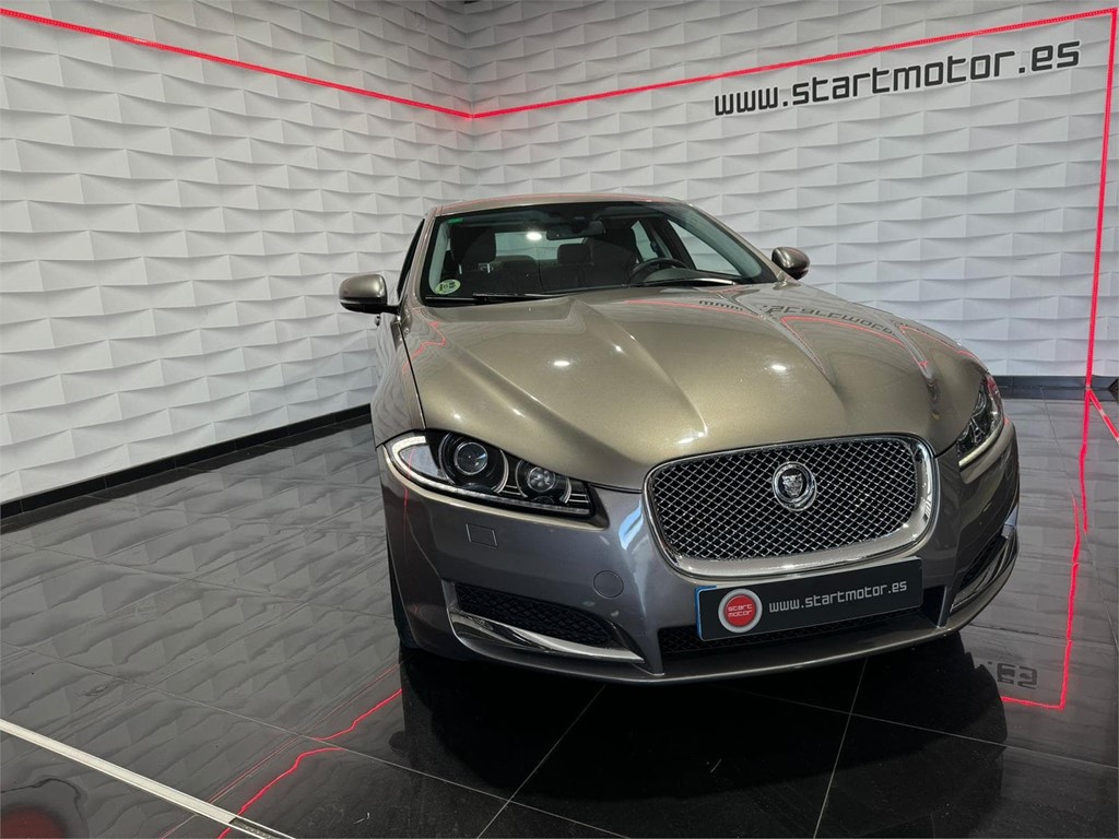 Jaguar - XF