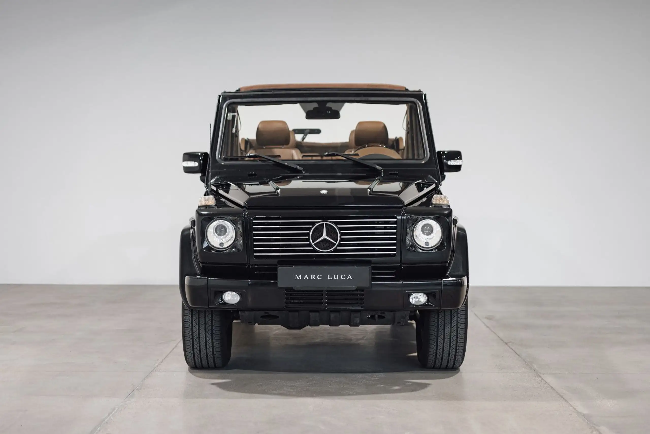 Mercedes-Benz - G 500