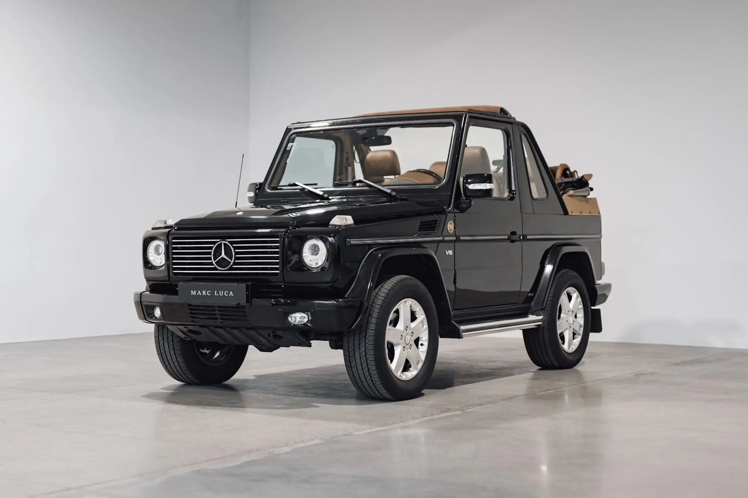 Mercedes-Benz - G 500