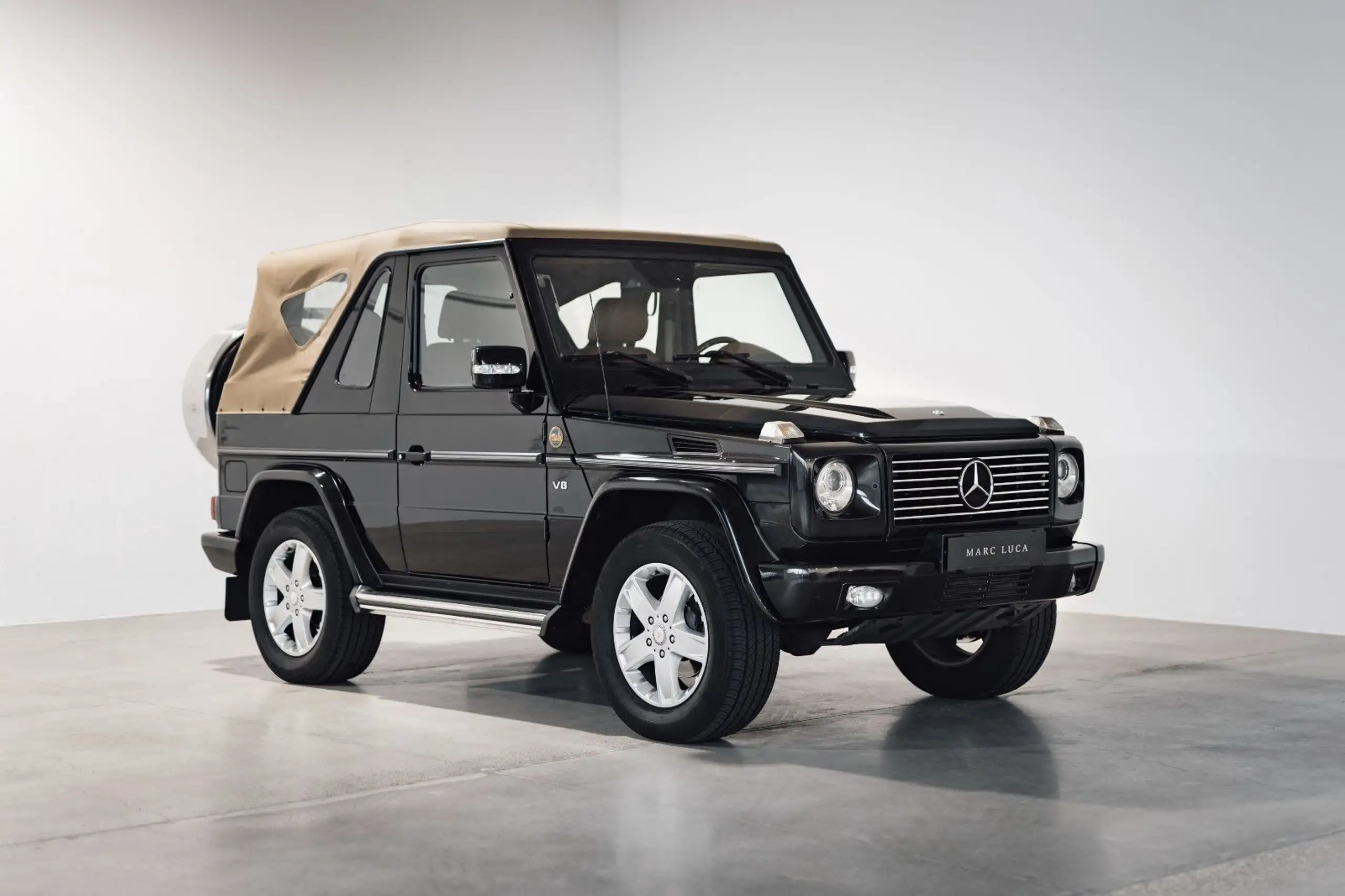 Mercedes-Benz - G 500