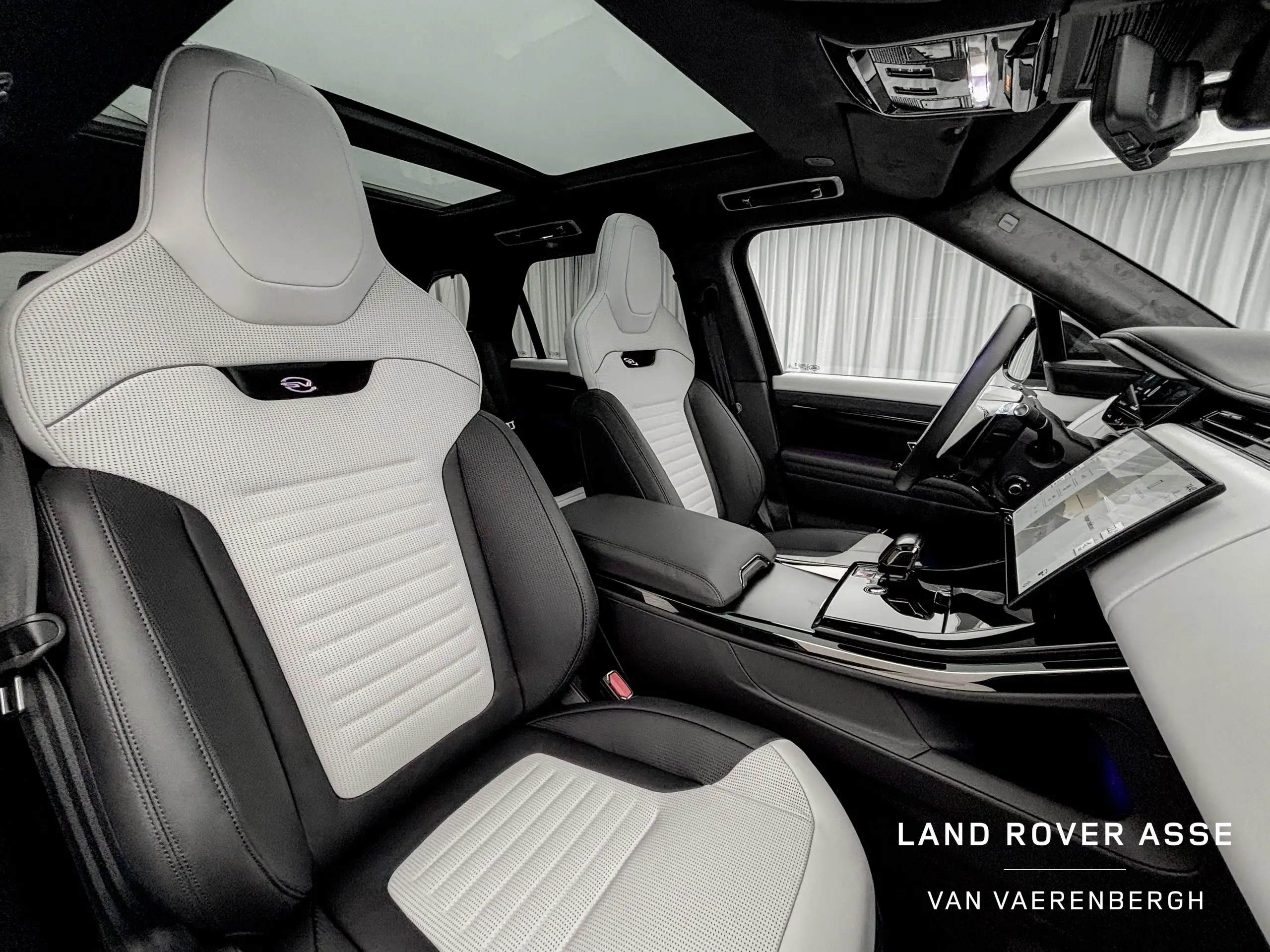 Land Rover - Range Rover Sport