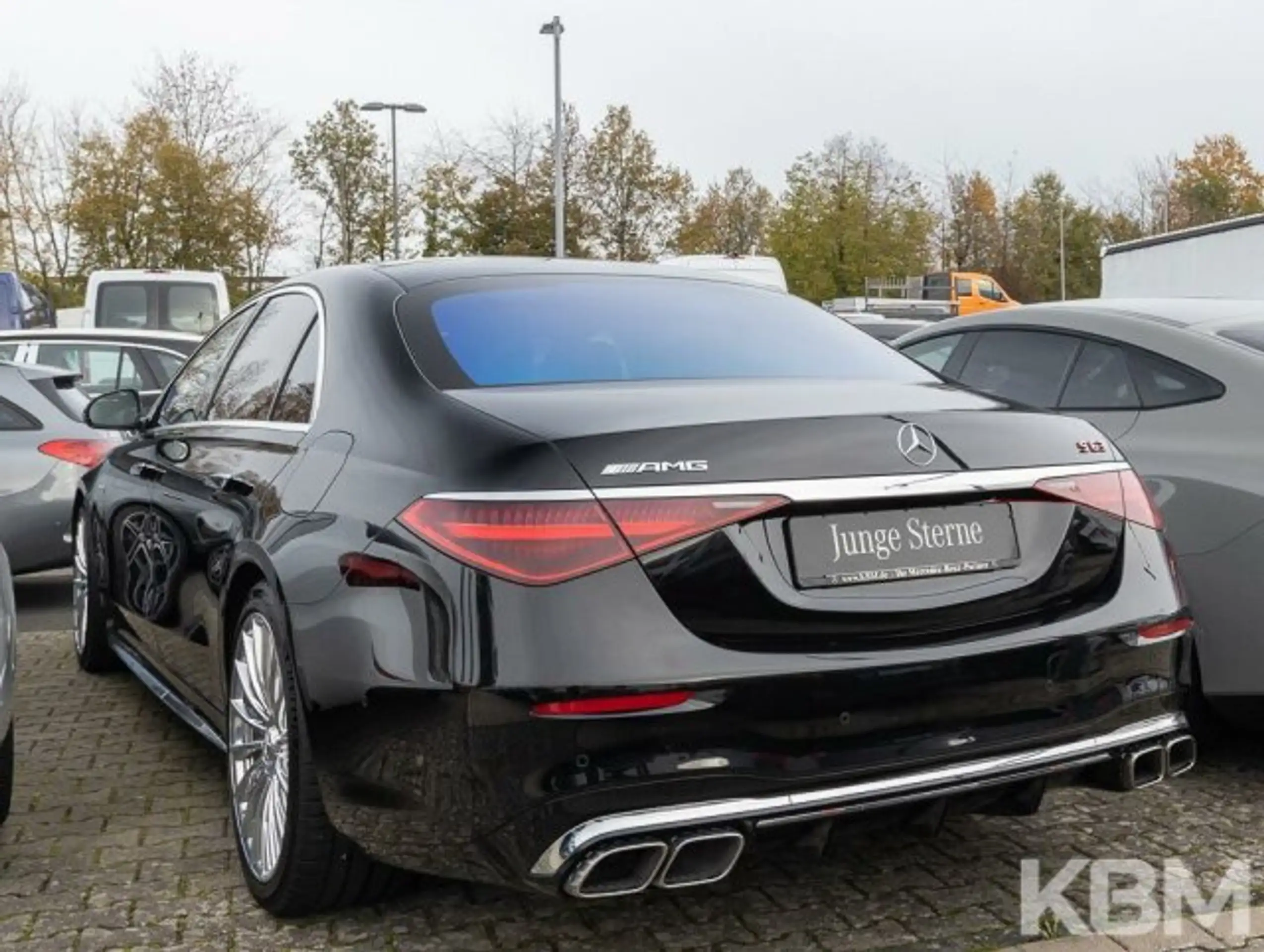 Mercedes-Benz - S 63 AMG