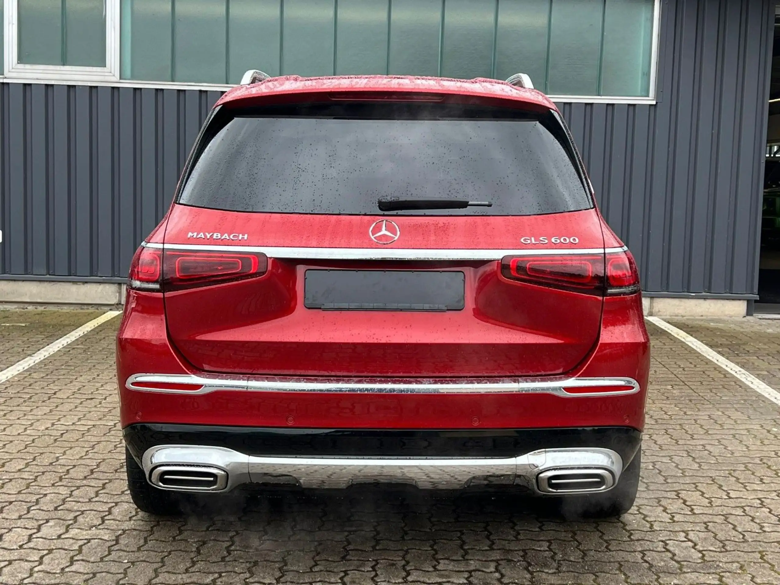 Mercedes-Benz - GLS 600