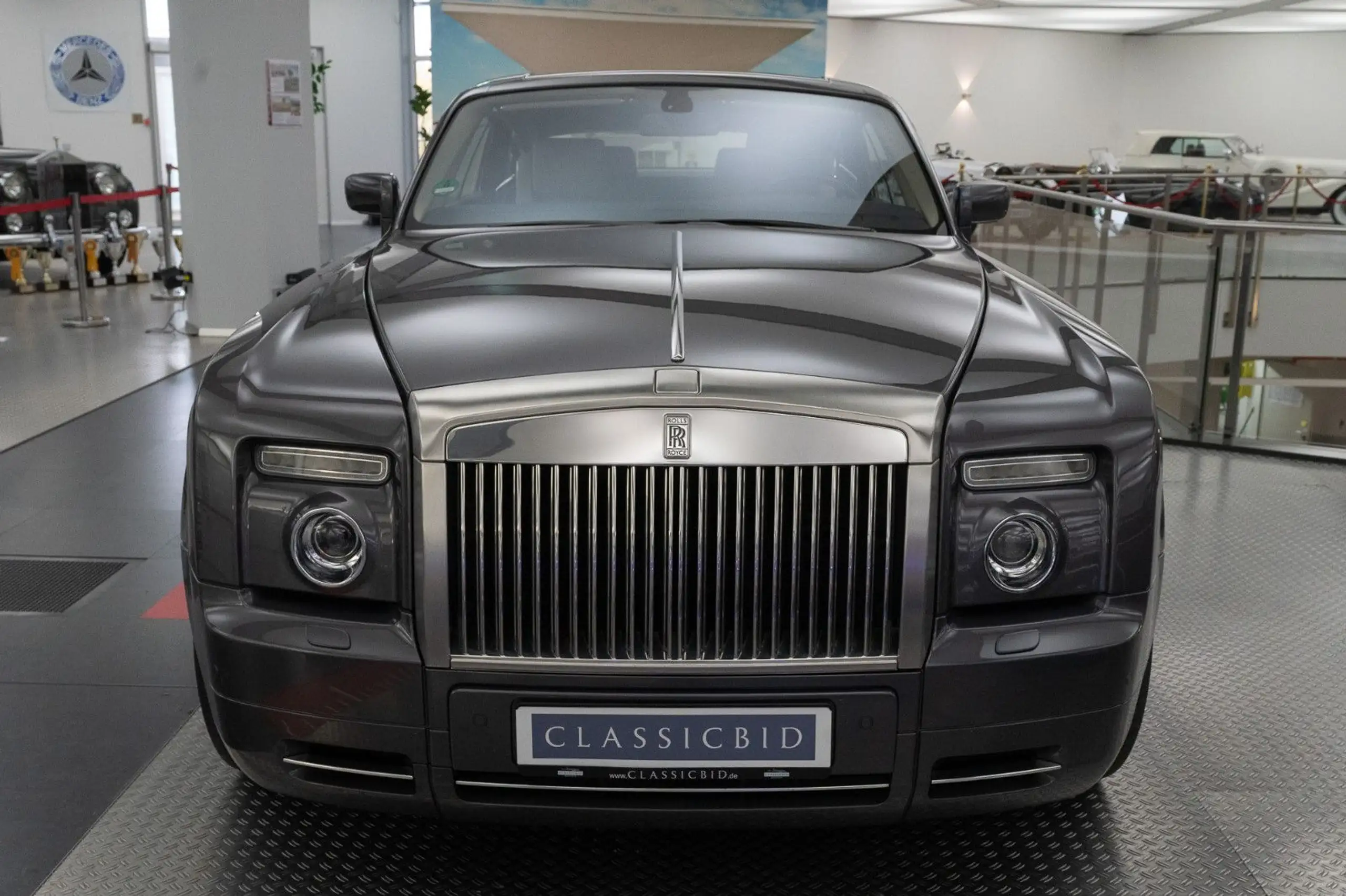 Rolls-Royce - Phantom