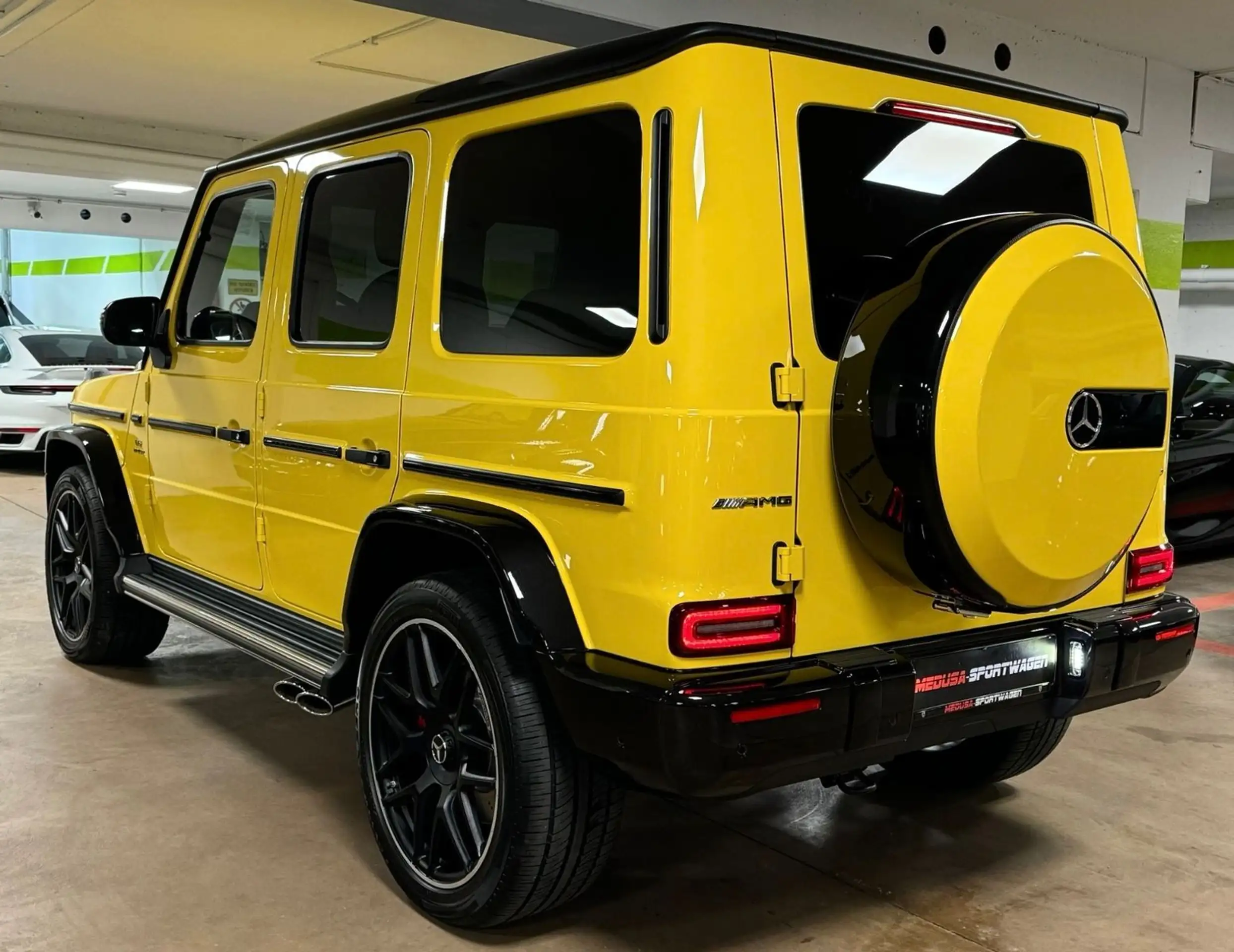 Mercedes-Benz - G 63 AMG