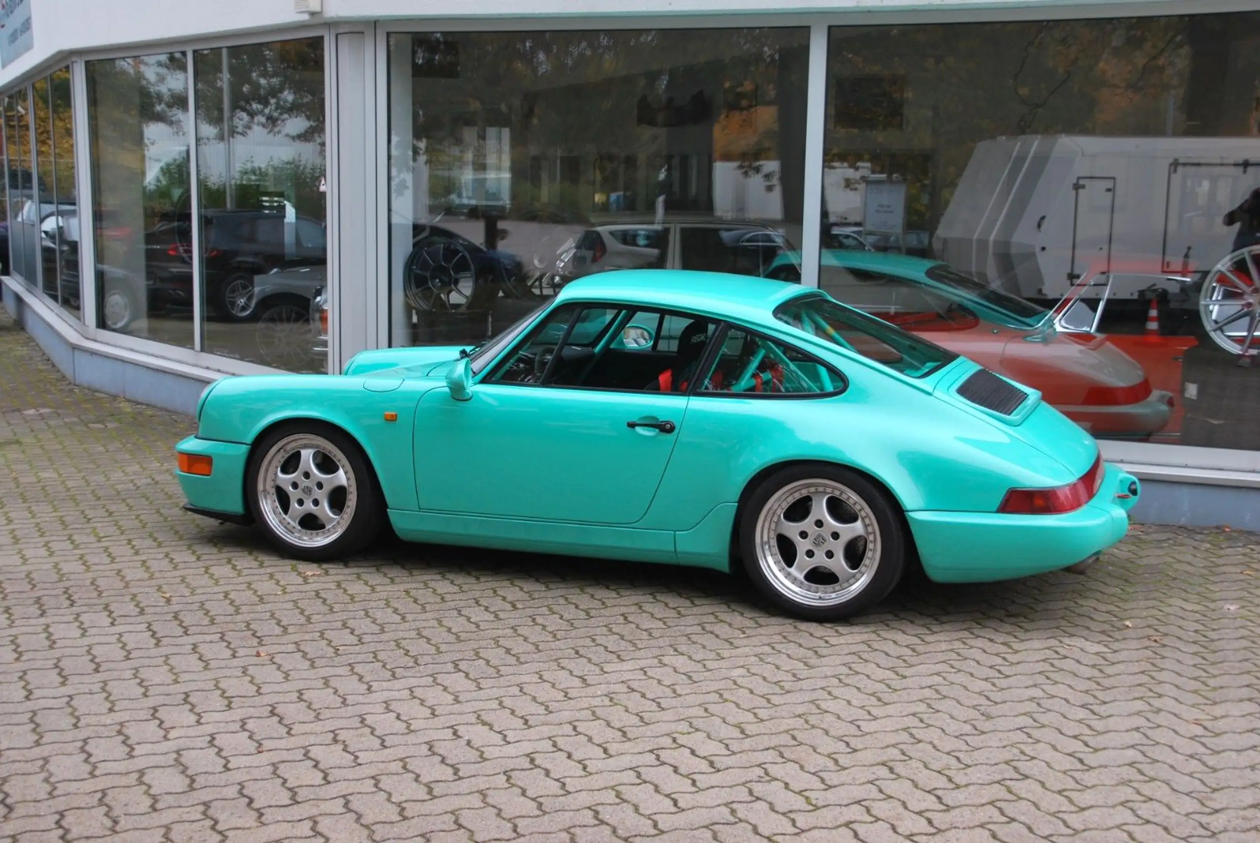 Porsche - 964