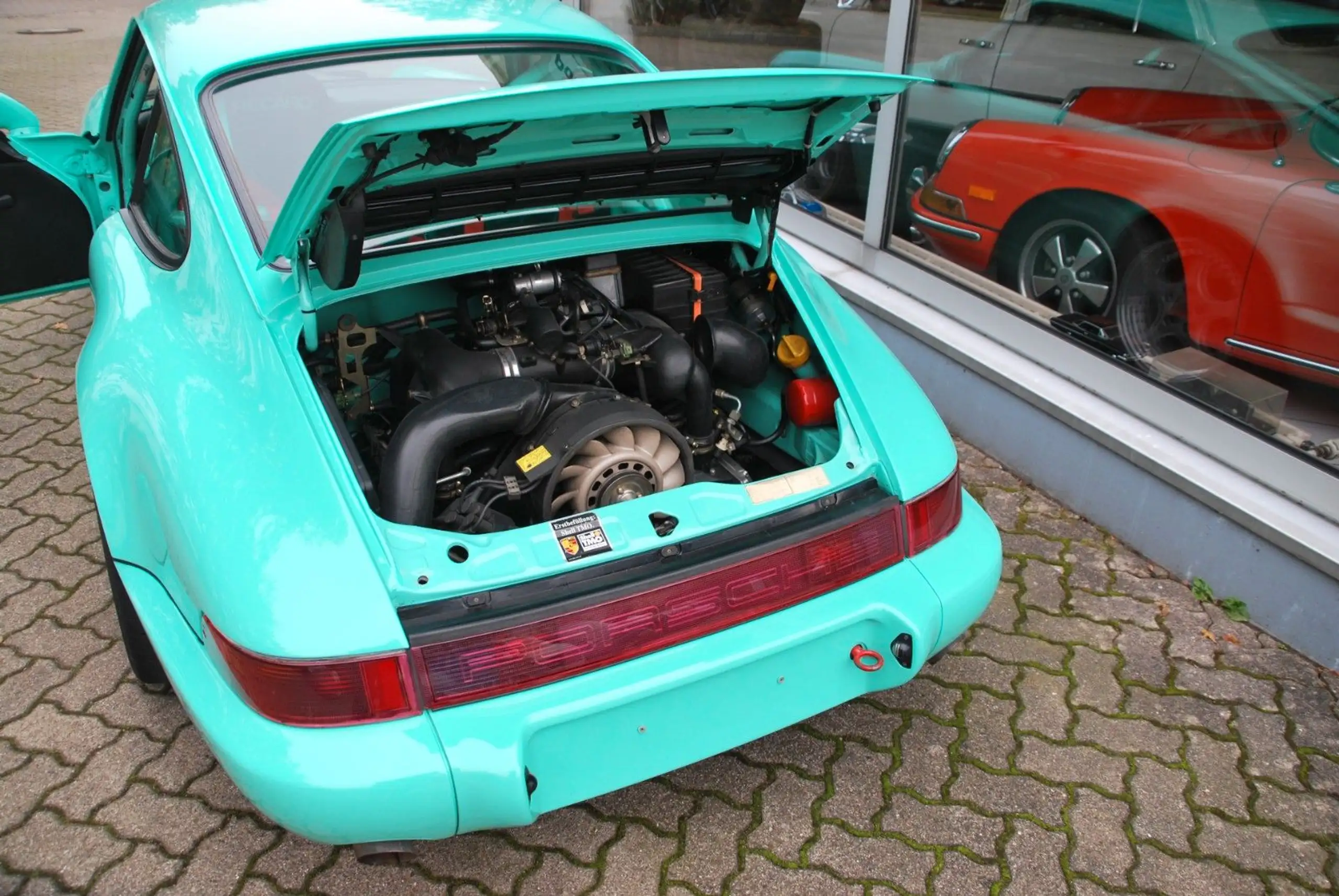 Porsche - 964