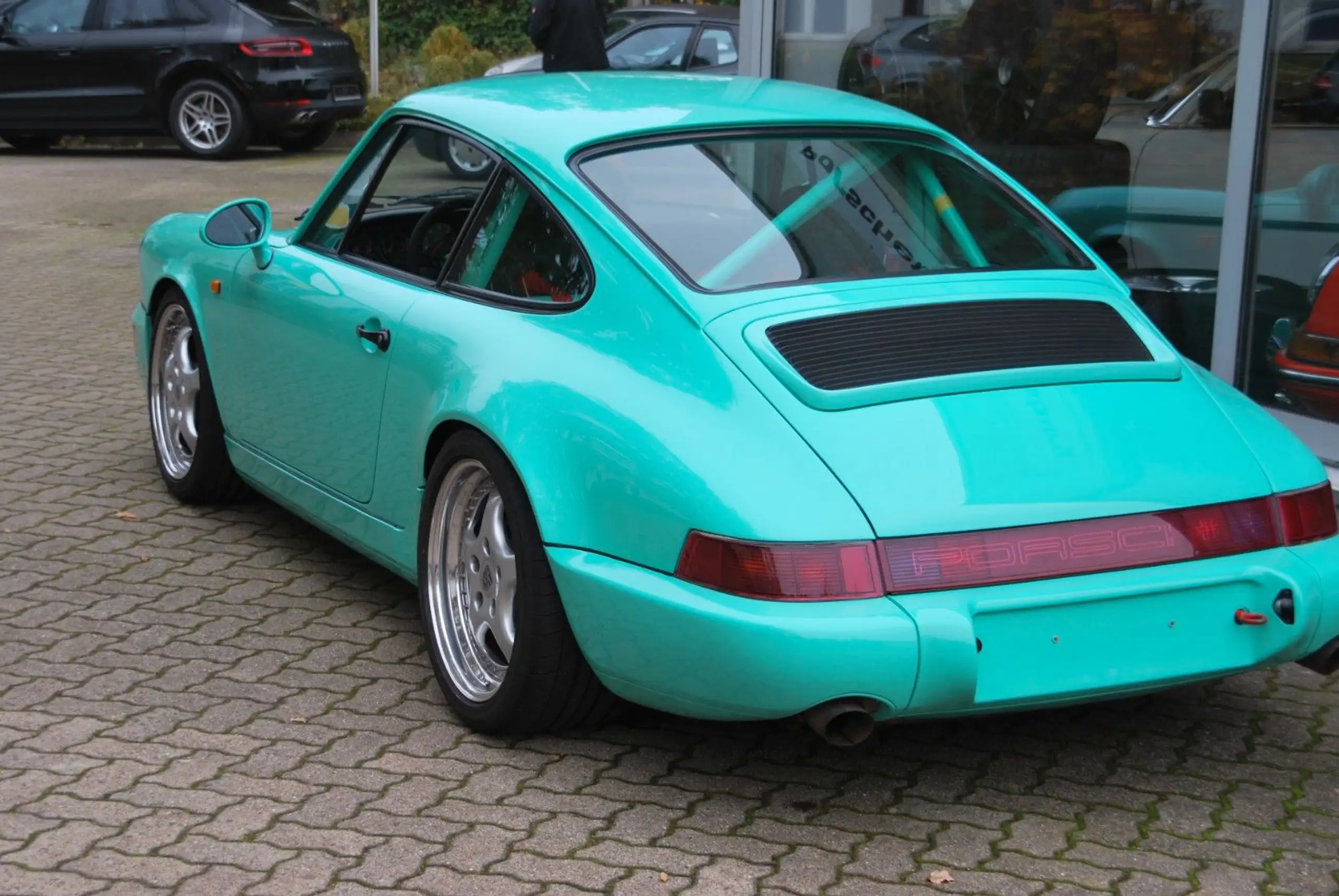 Porsche - 964