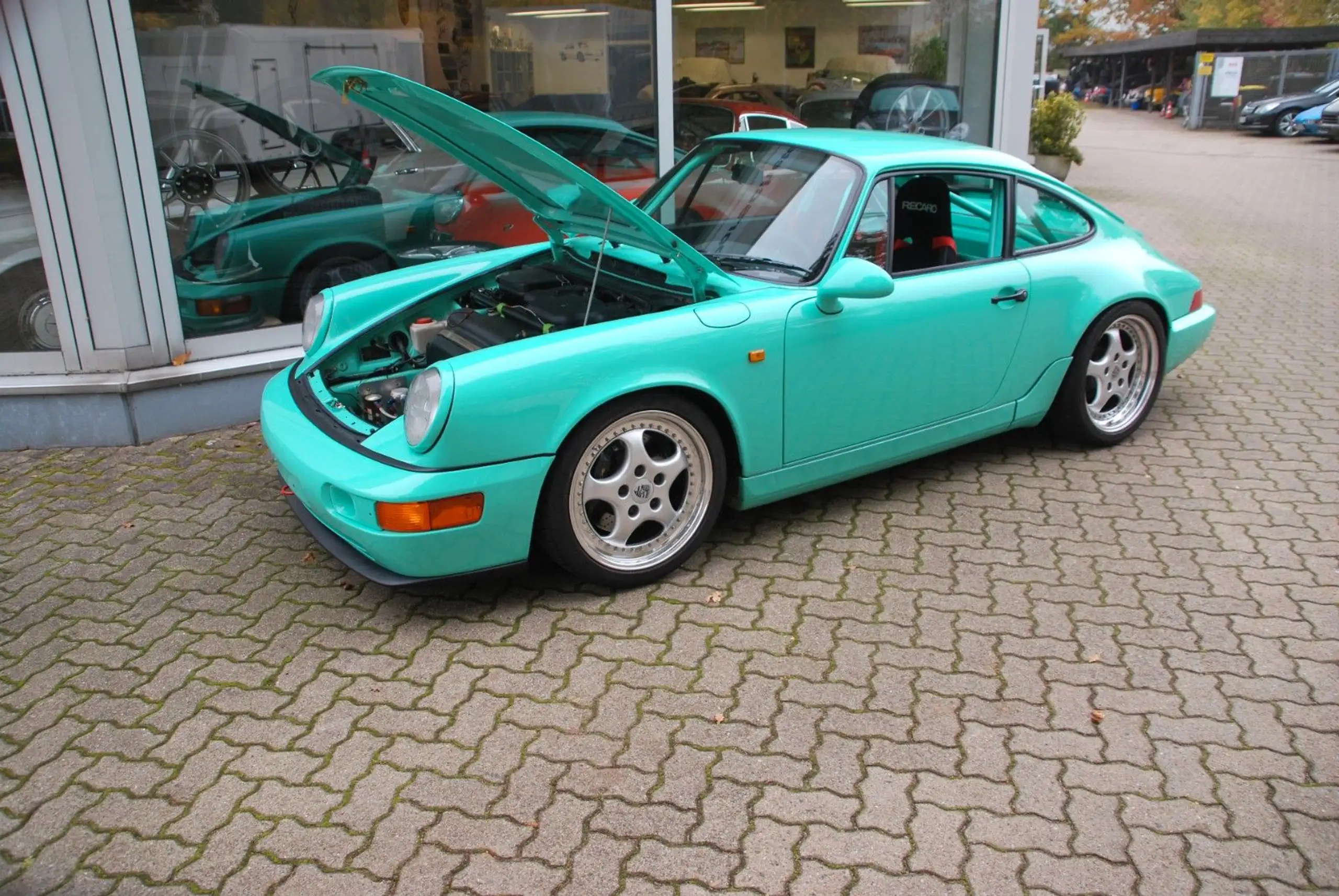 Porsche - 964