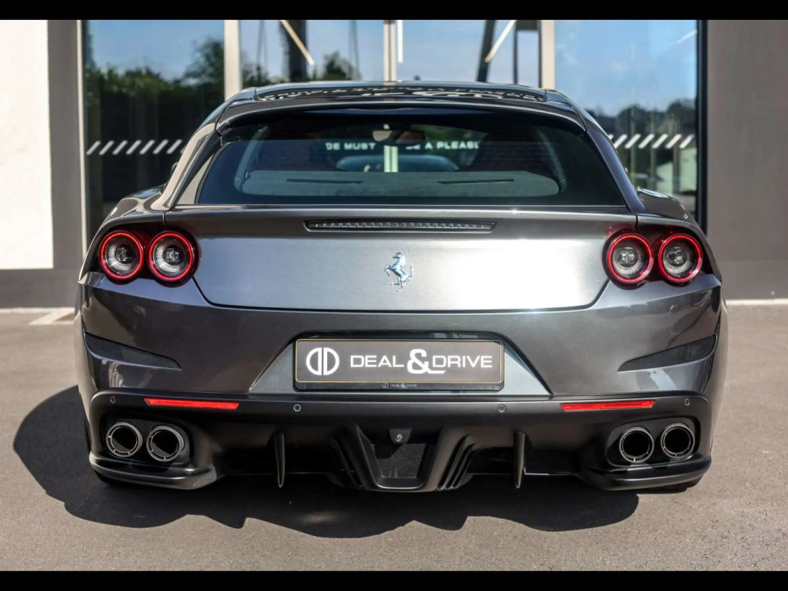 Ferrari - GTC4 Lusso