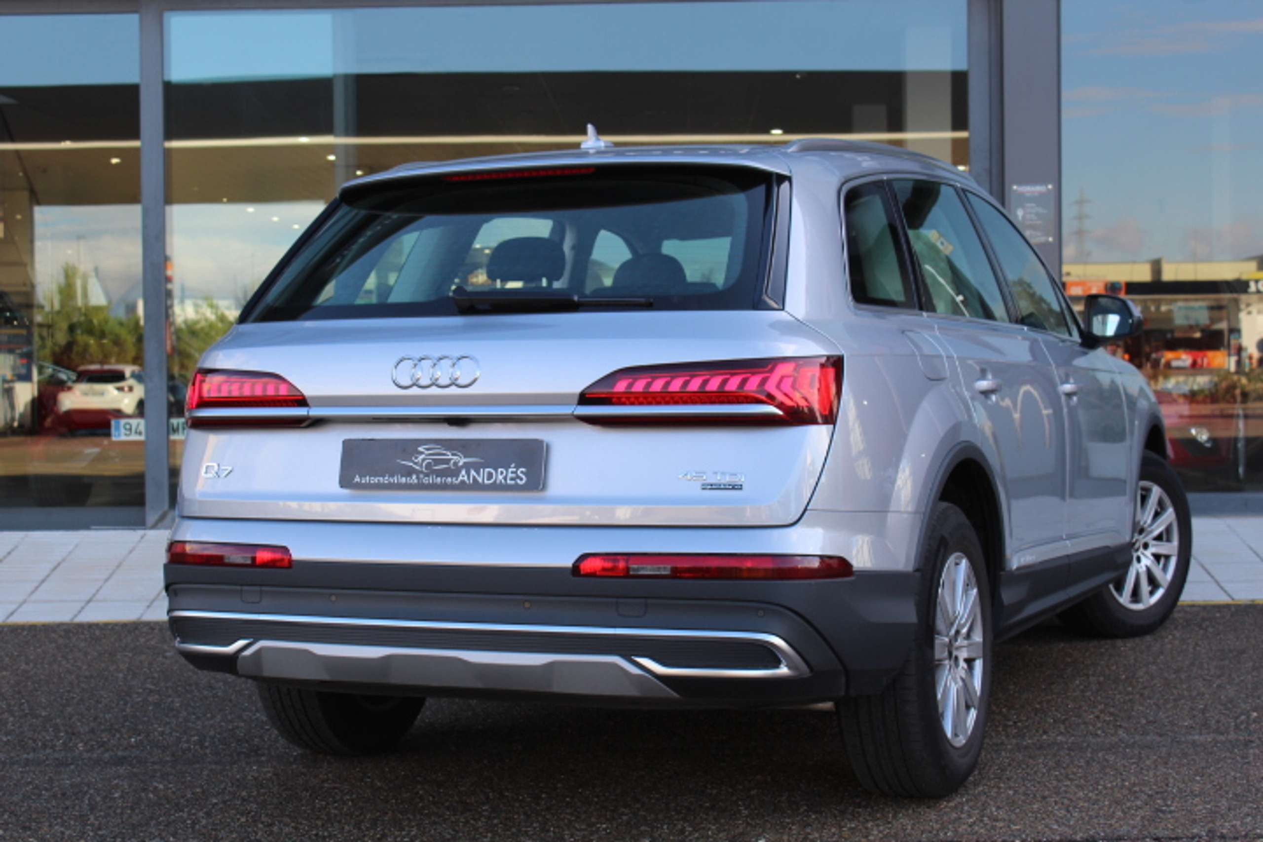 Audi - Q7