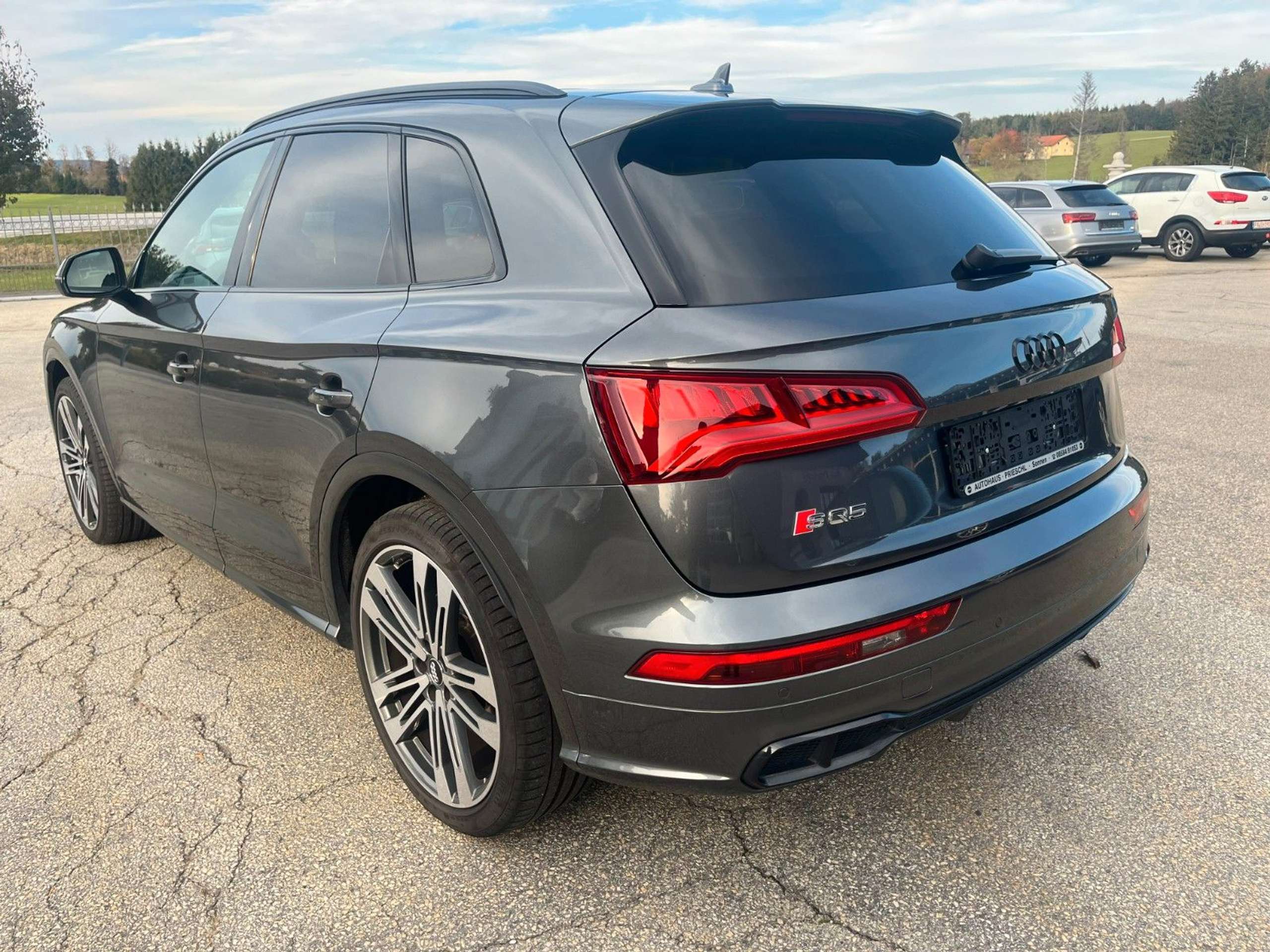 Audi - SQ5