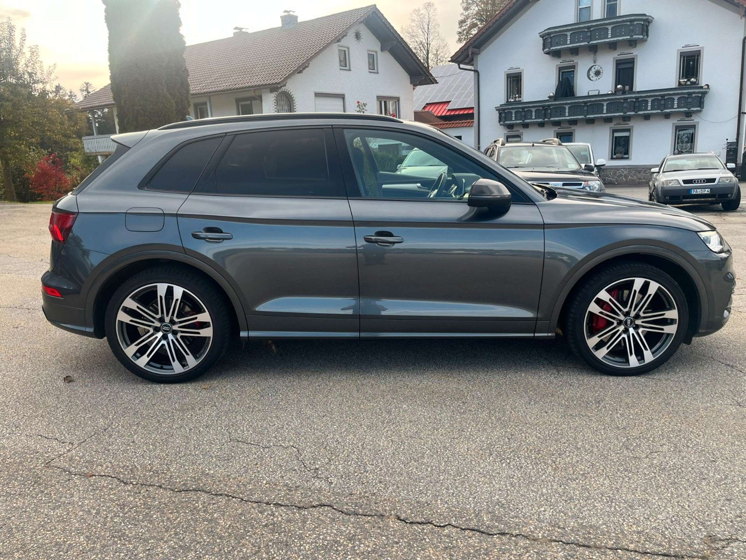 Audi - SQ5