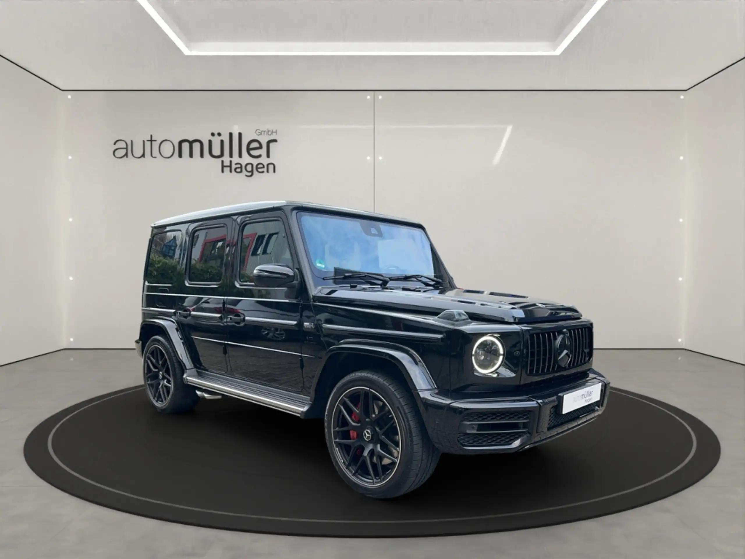 Mercedes-Benz - G 63 AMG