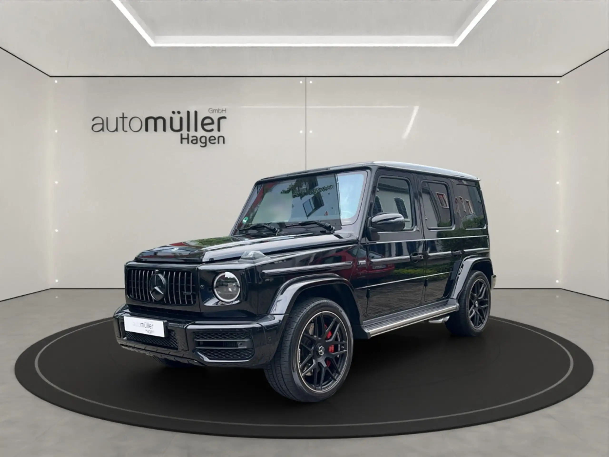 Mercedes-Benz - G 63 AMG