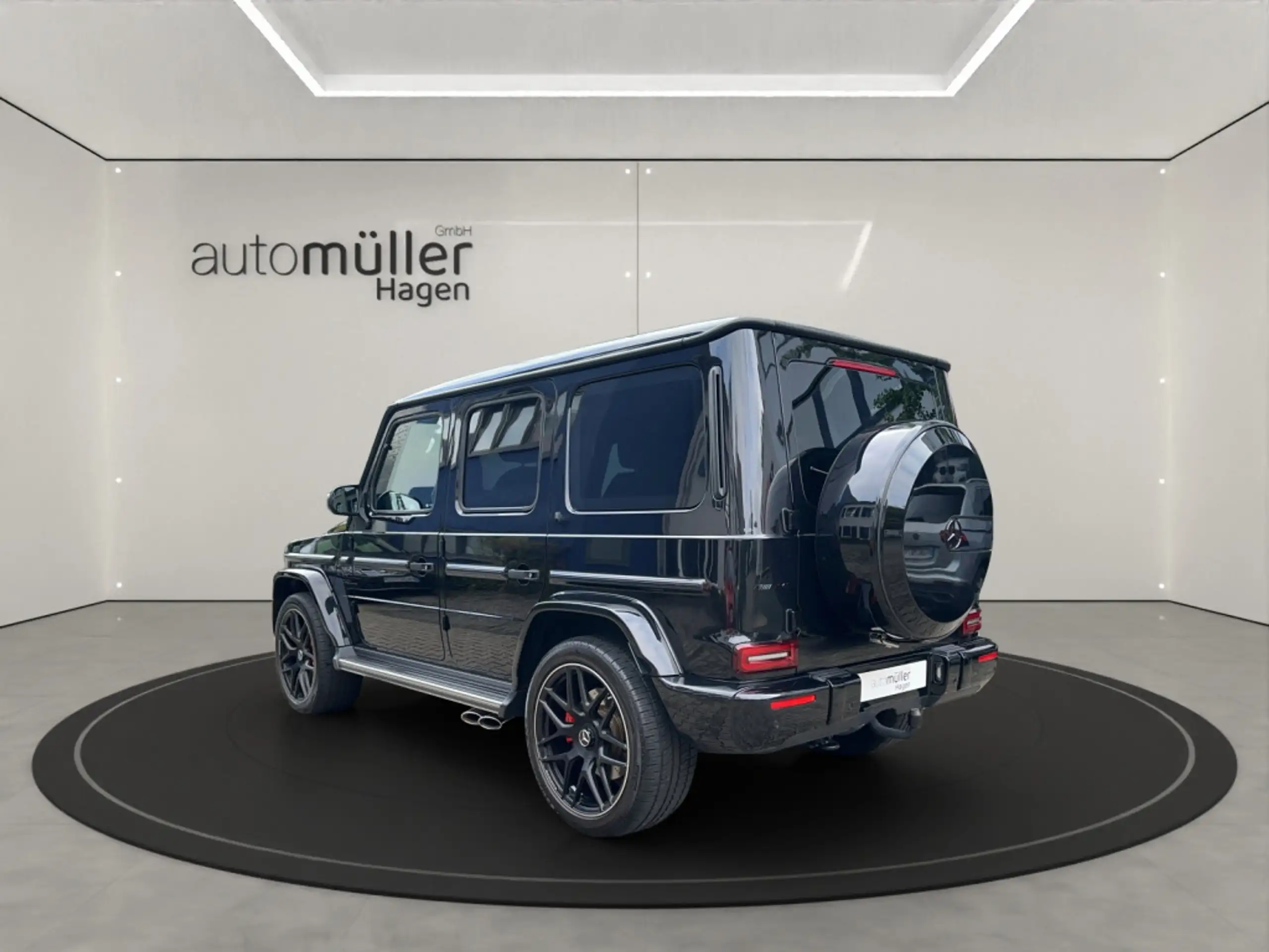 Mercedes-Benz - G 63 AMG