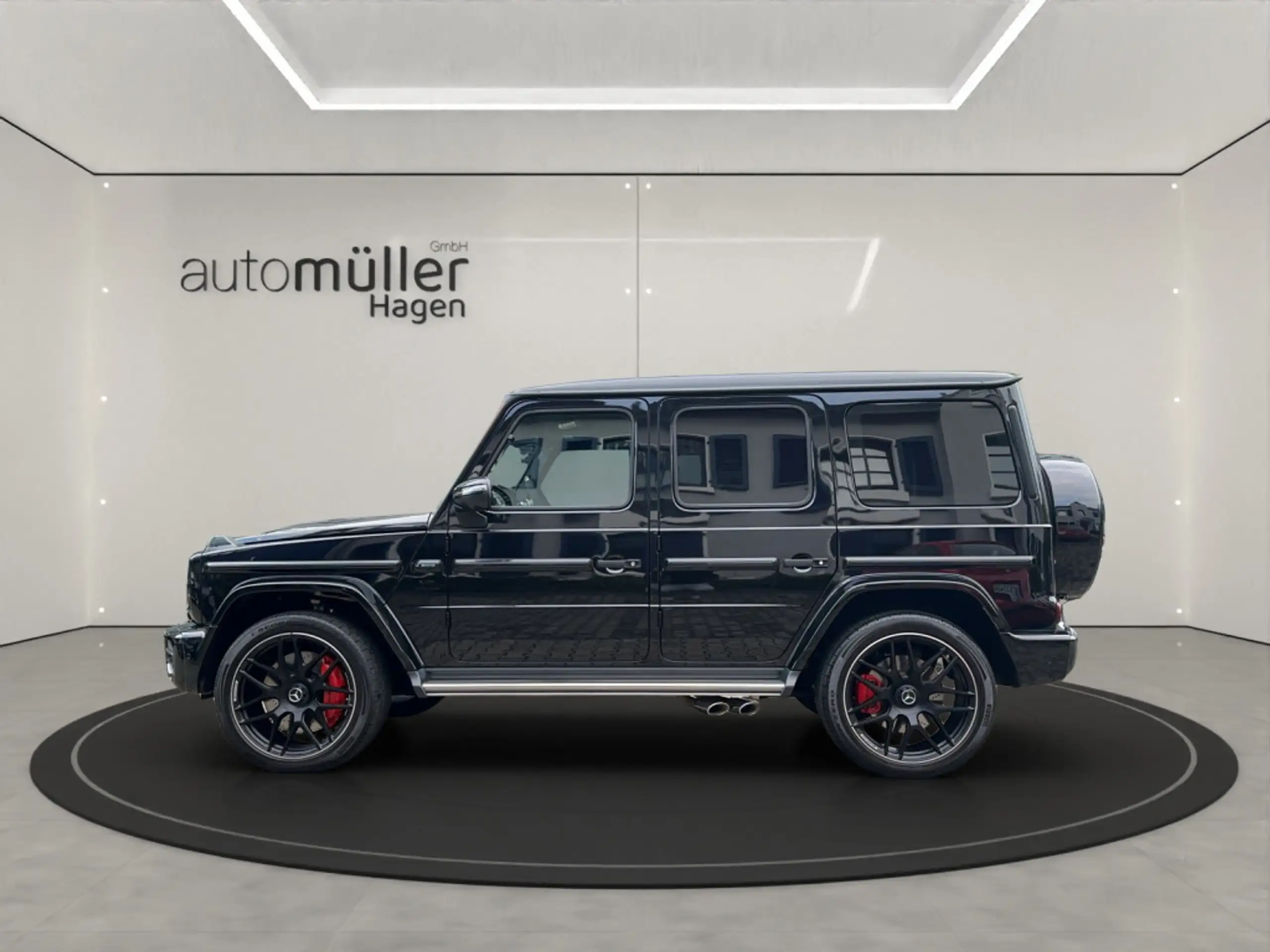 Mercedes-Benz - G 63 AMG