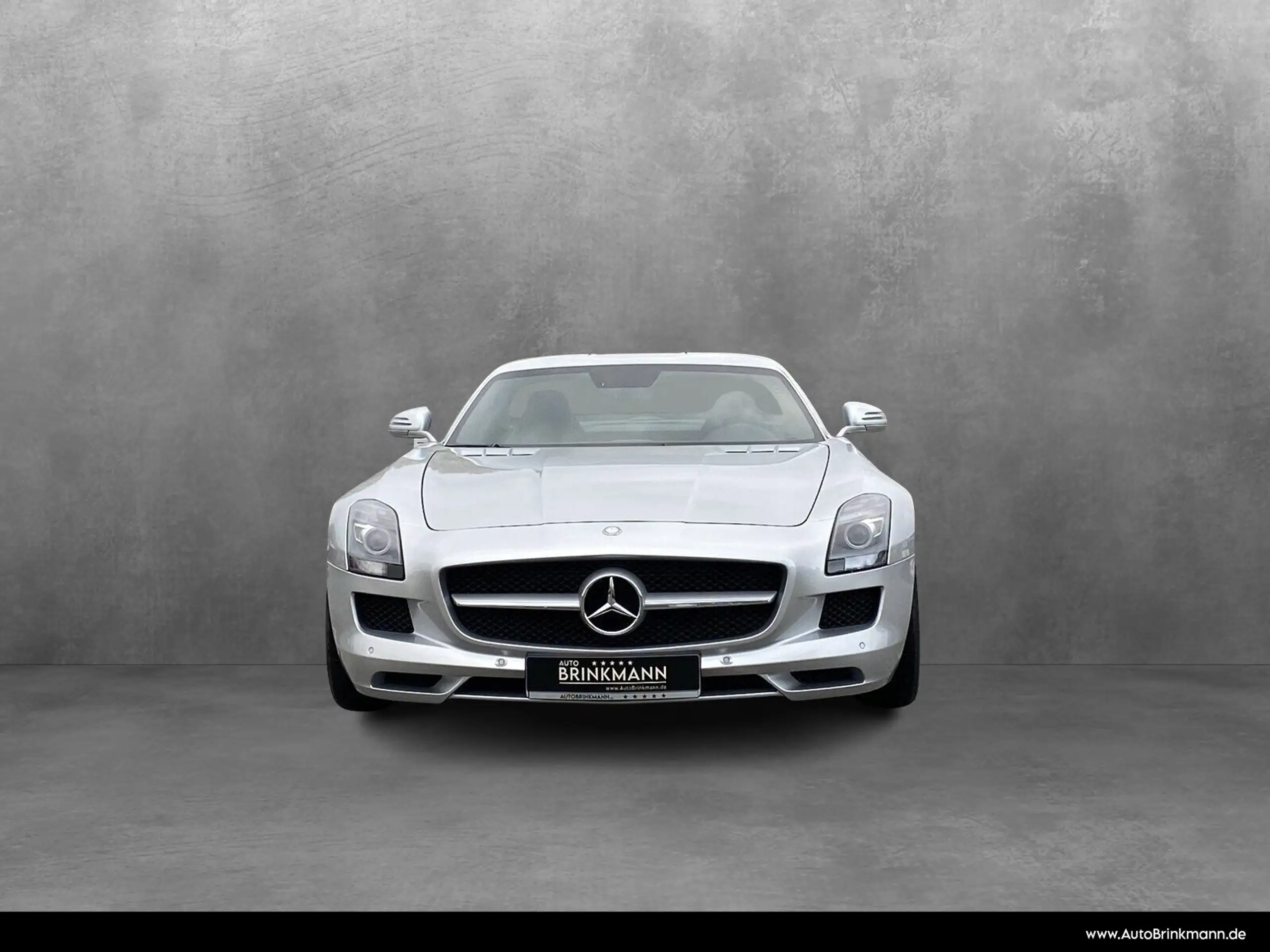 Mercedes-Benz - SLS