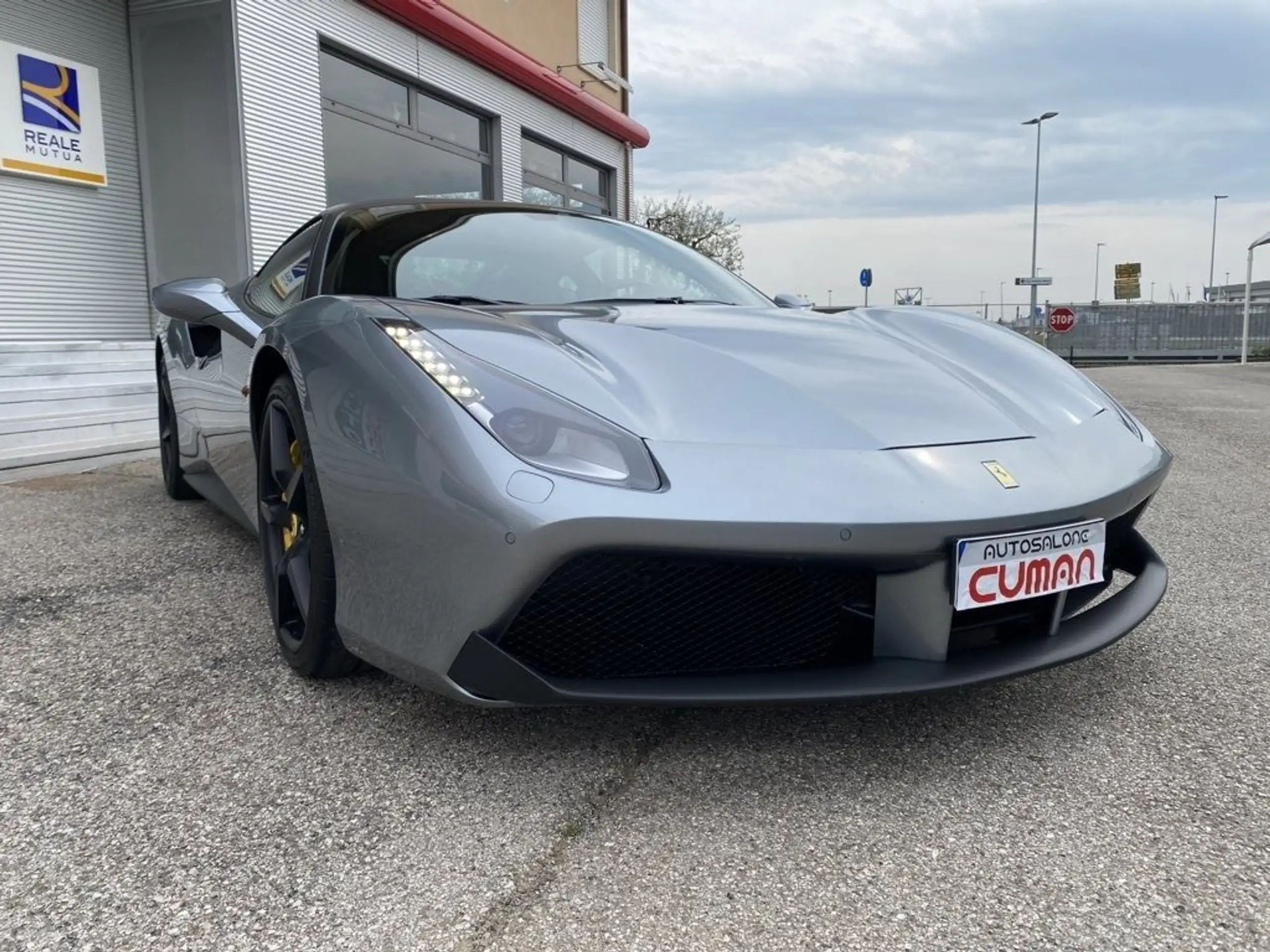 Ferrari - 488