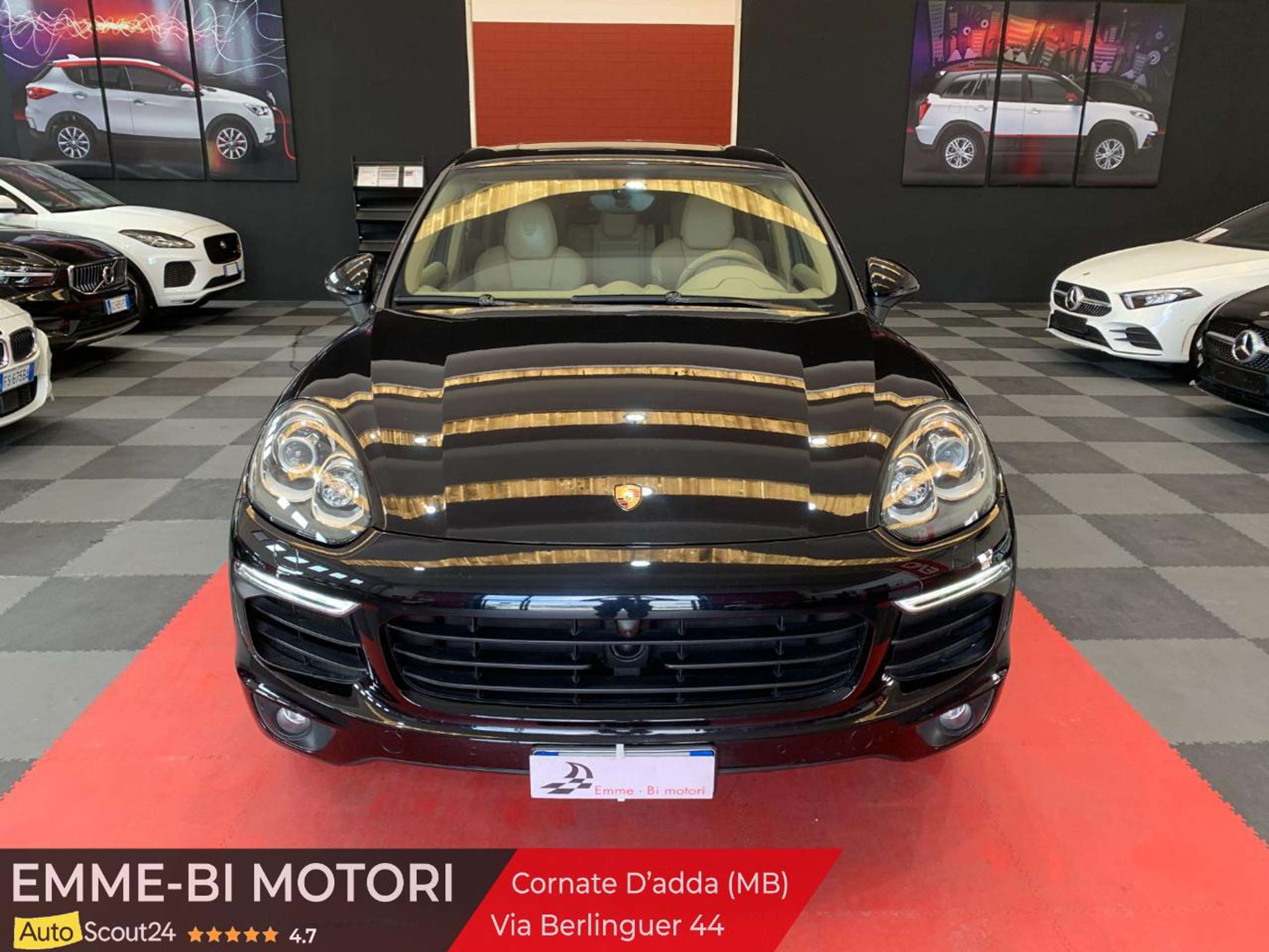 Porsche - Cayenne