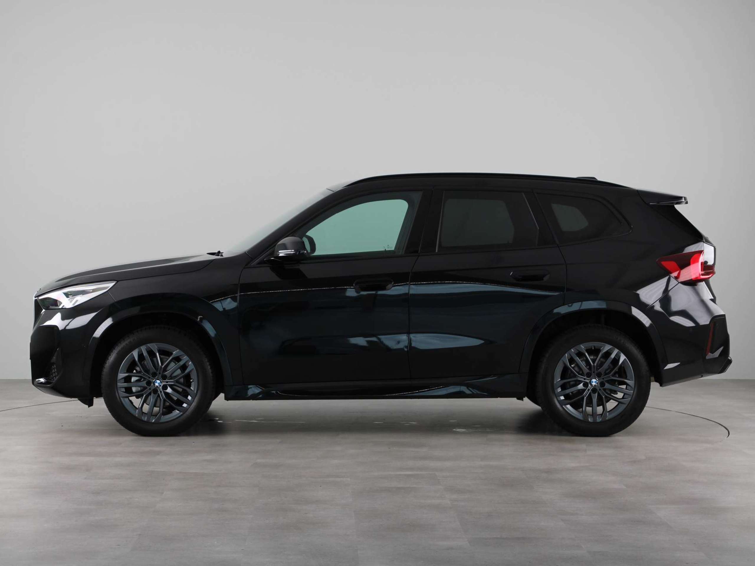 BMW - X1