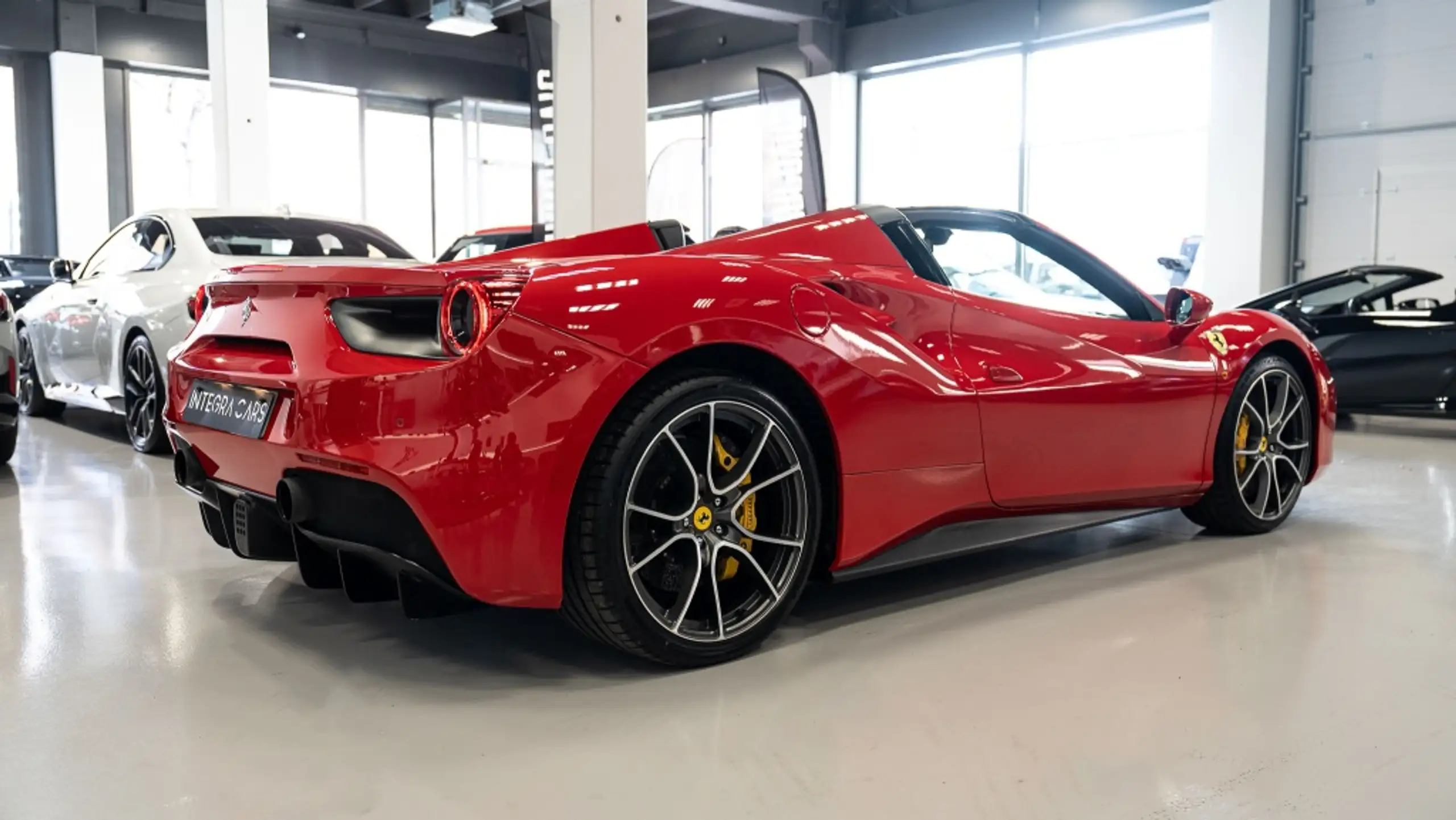 Ferrari - 488