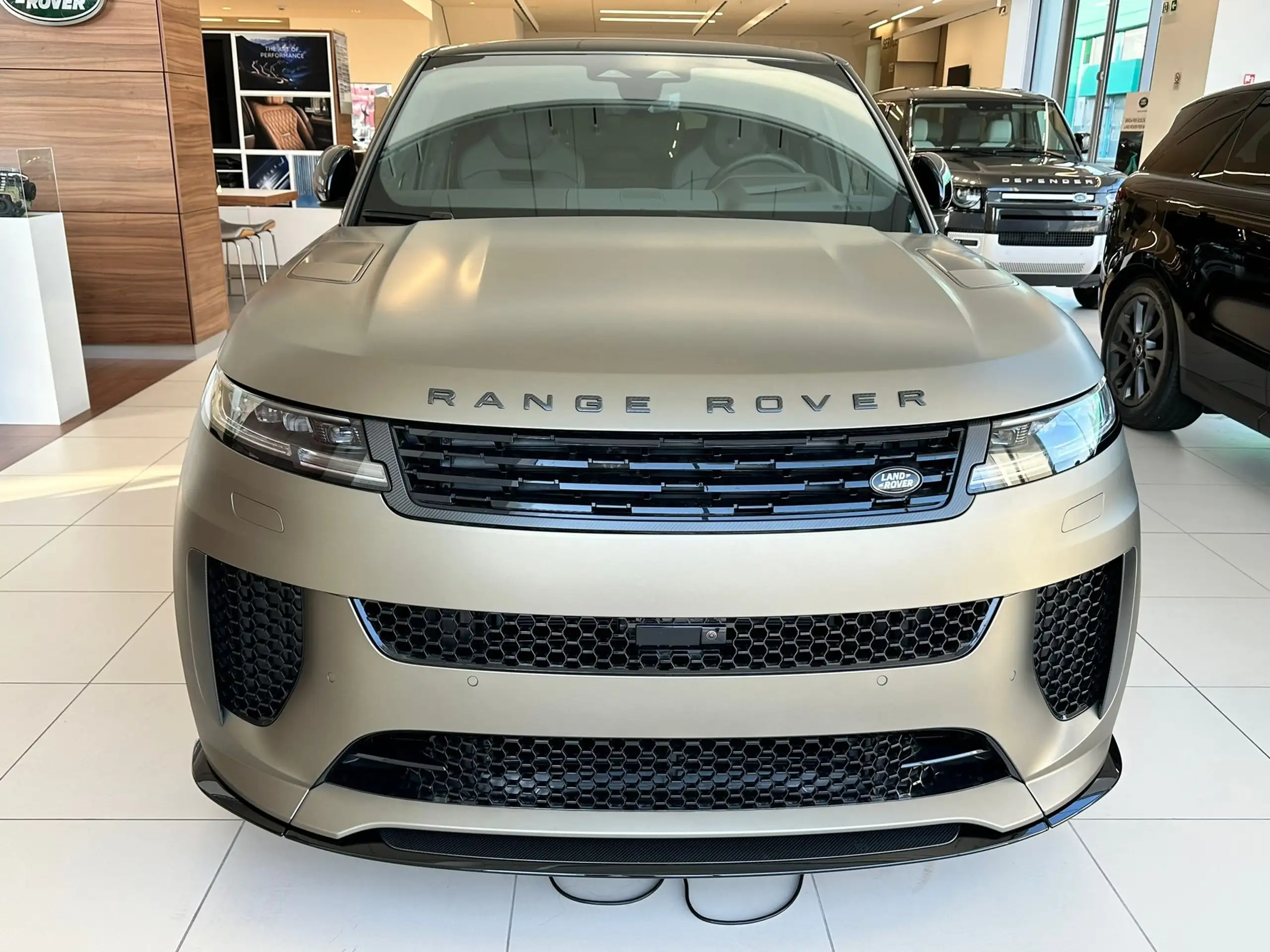 Land Rover - Range Rover Sport