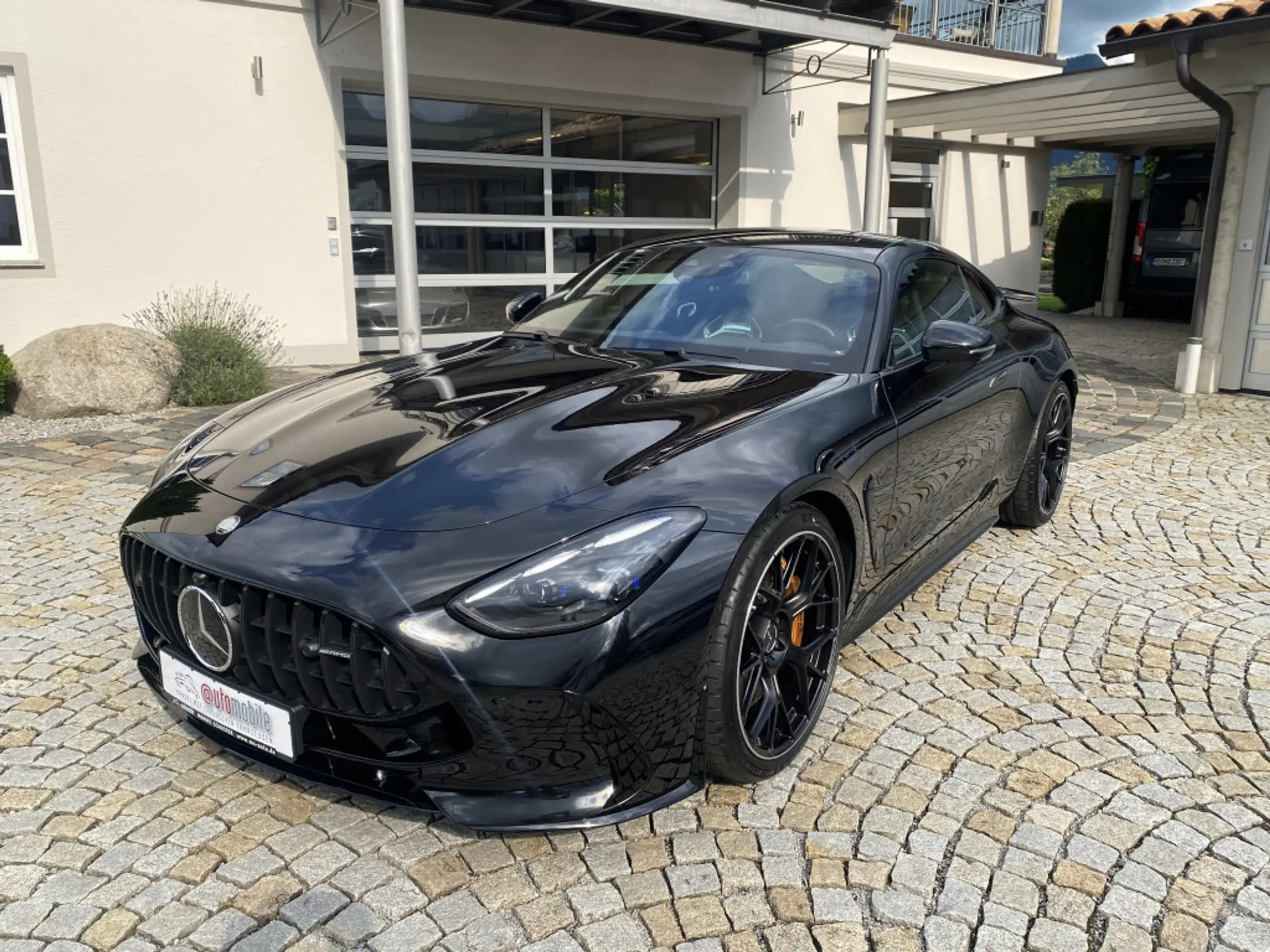 Mercedes-Benz - AMG GT